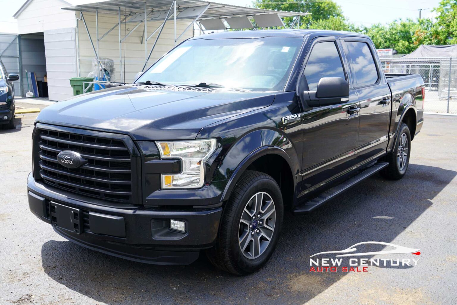 2016 Ford F150 SuperCrew Cab XLT Pickup 4D 6 1/2 ft