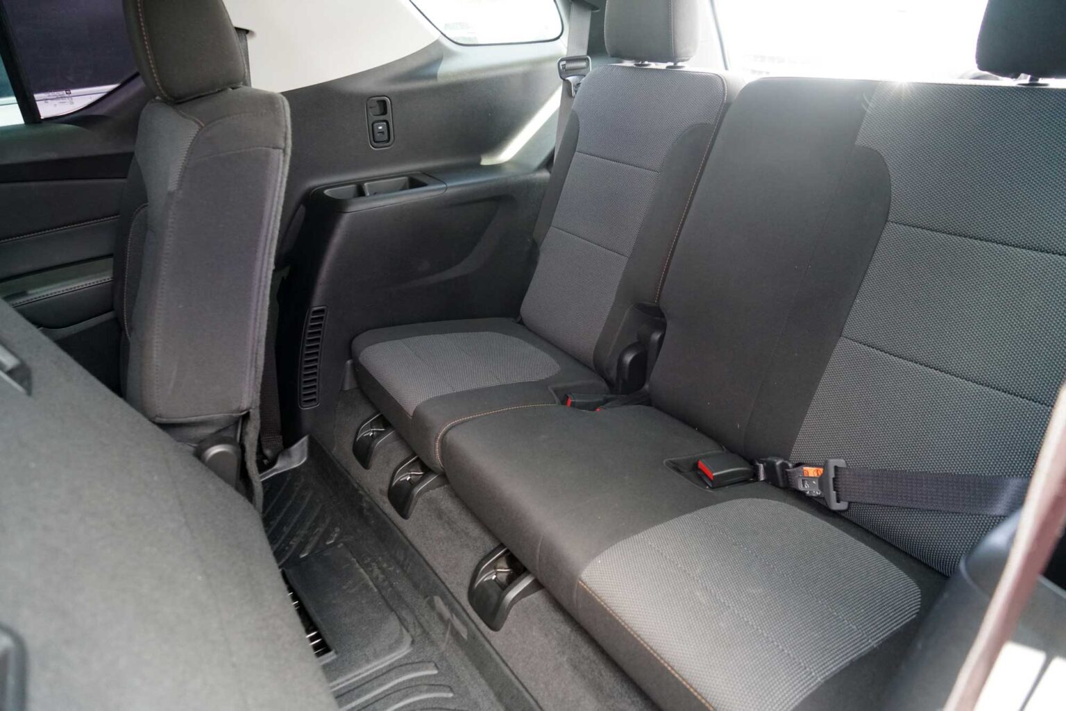 2020 Chevrolet Traverse LS Sport Utility 4D