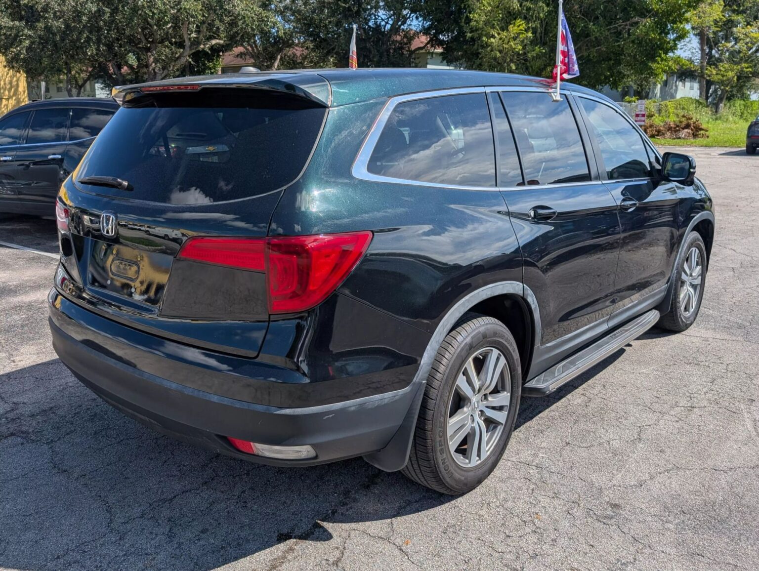2017 Honda Pilot EX-L Sport Utility 4D