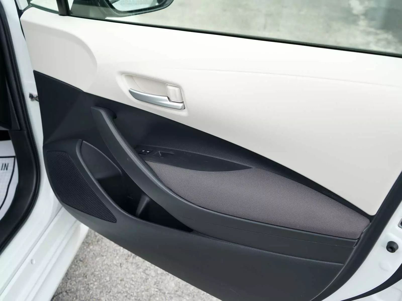 2021 Toyota Corolla LE Sedan 4D