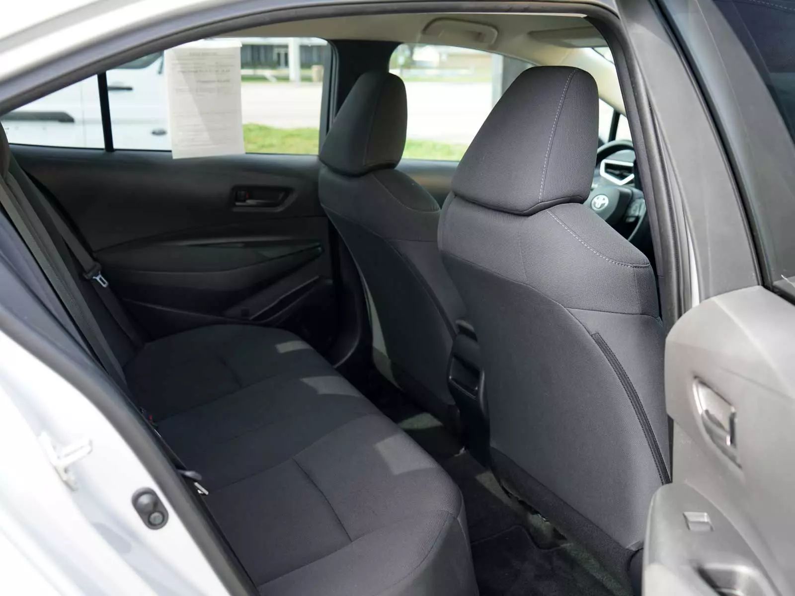 2022 Toyota Corolla LE Sedan 4D
