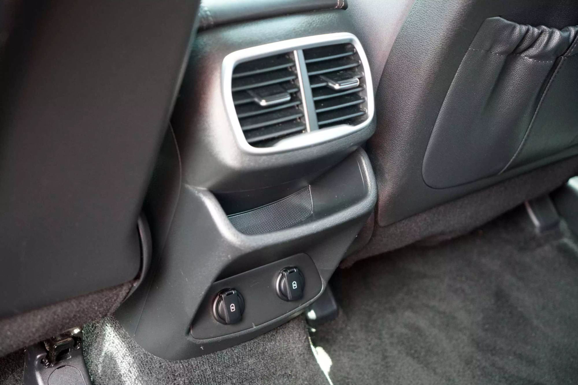 2020 Hyundai Santa Fe SE Sport Utility 4D