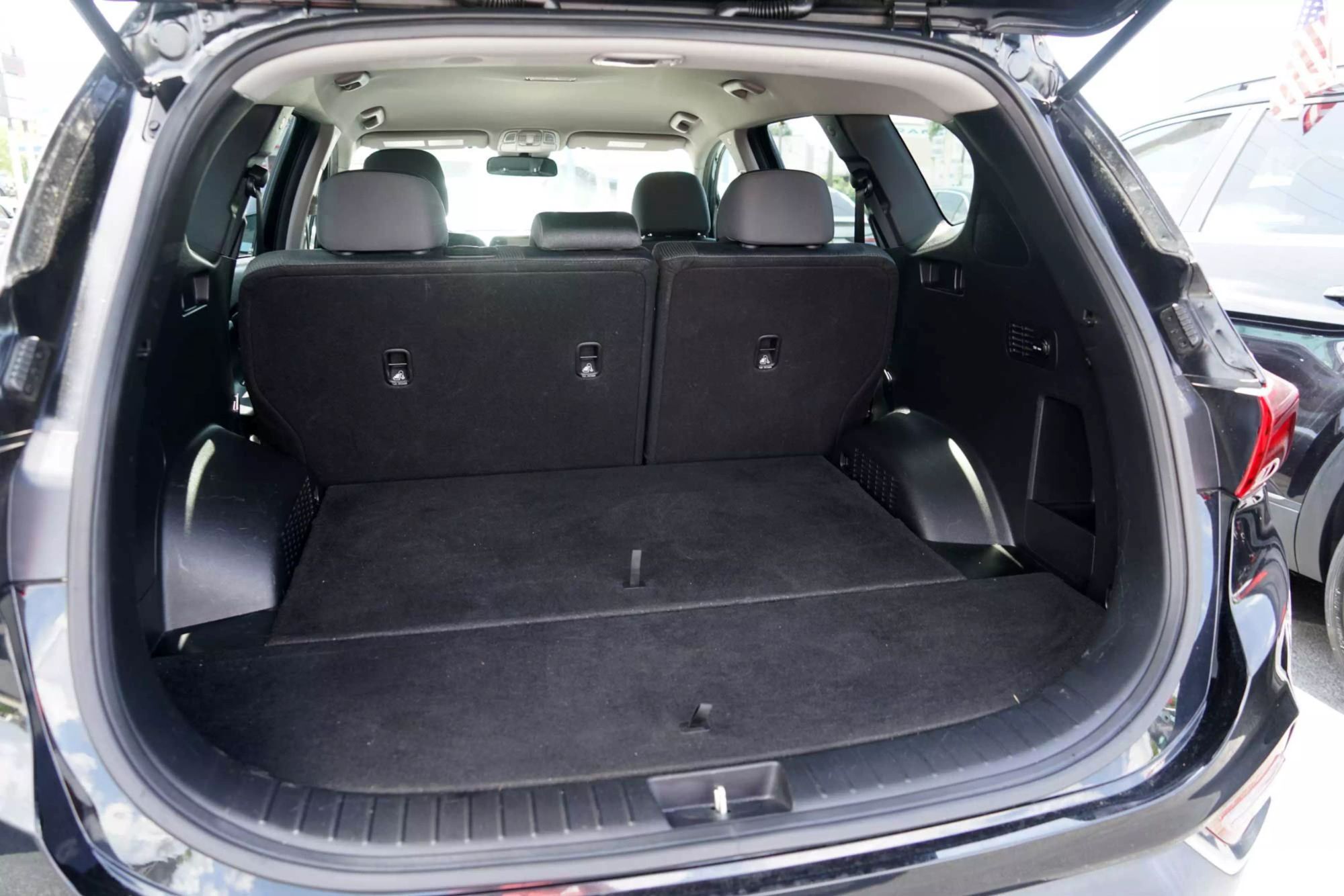 2020 Hyundai Santa Fe SE Sport Utility 4D