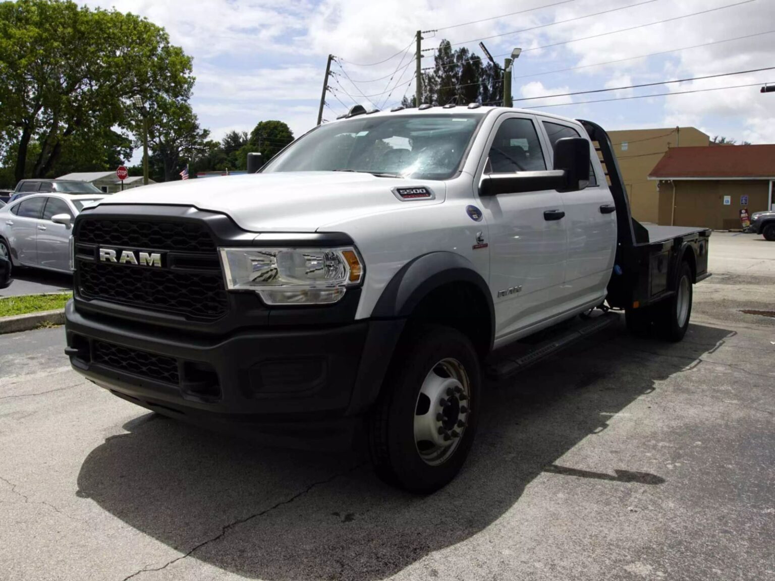 2022 Ram 5500 Crew Cab & Chassis Laramie Cab & Chassis 4D
