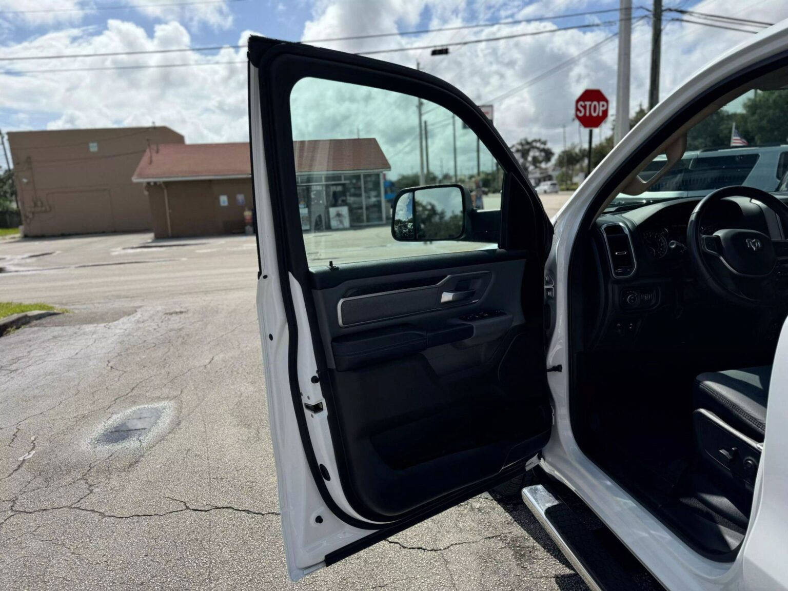 2019 Ram 1500 Crew Cab Big Horn Pickup 4D 6 1/3 ft