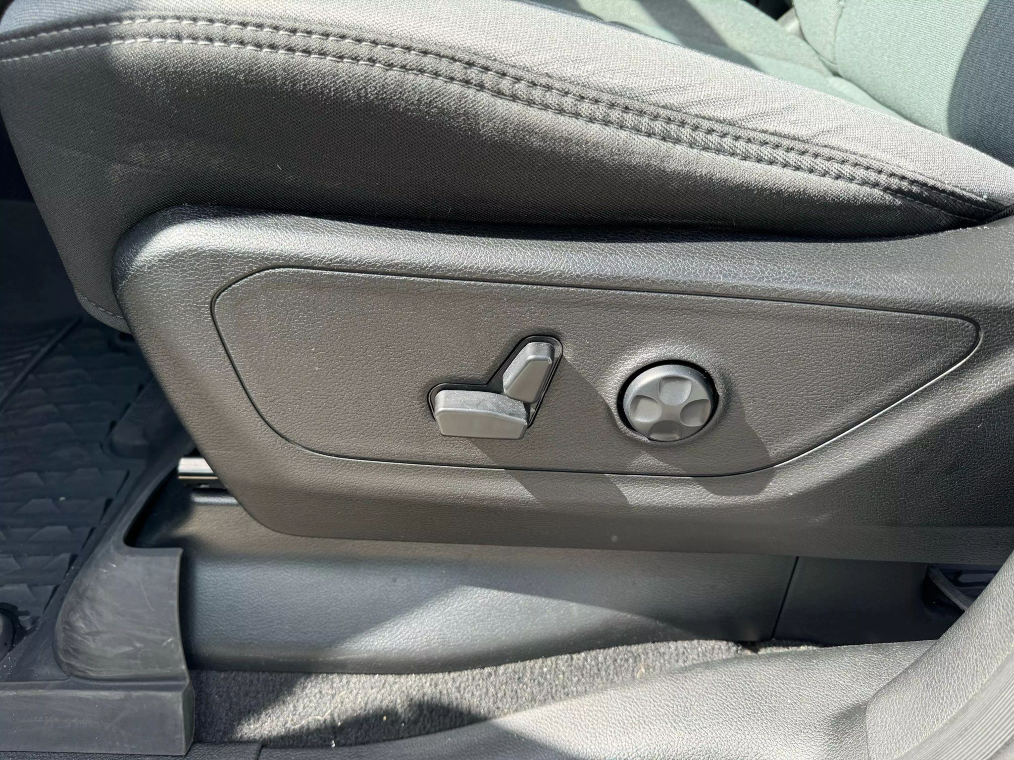 2019 Ram 1500 Crew Cab Big Horn Pickup 4D 6 1/3 ft