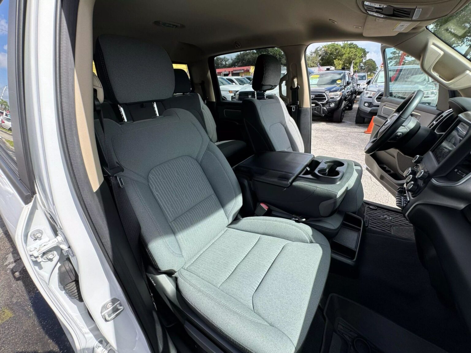 2019 Ram 1500 Crew Cab Big Horn Pickup 4D 6 1/3 ft