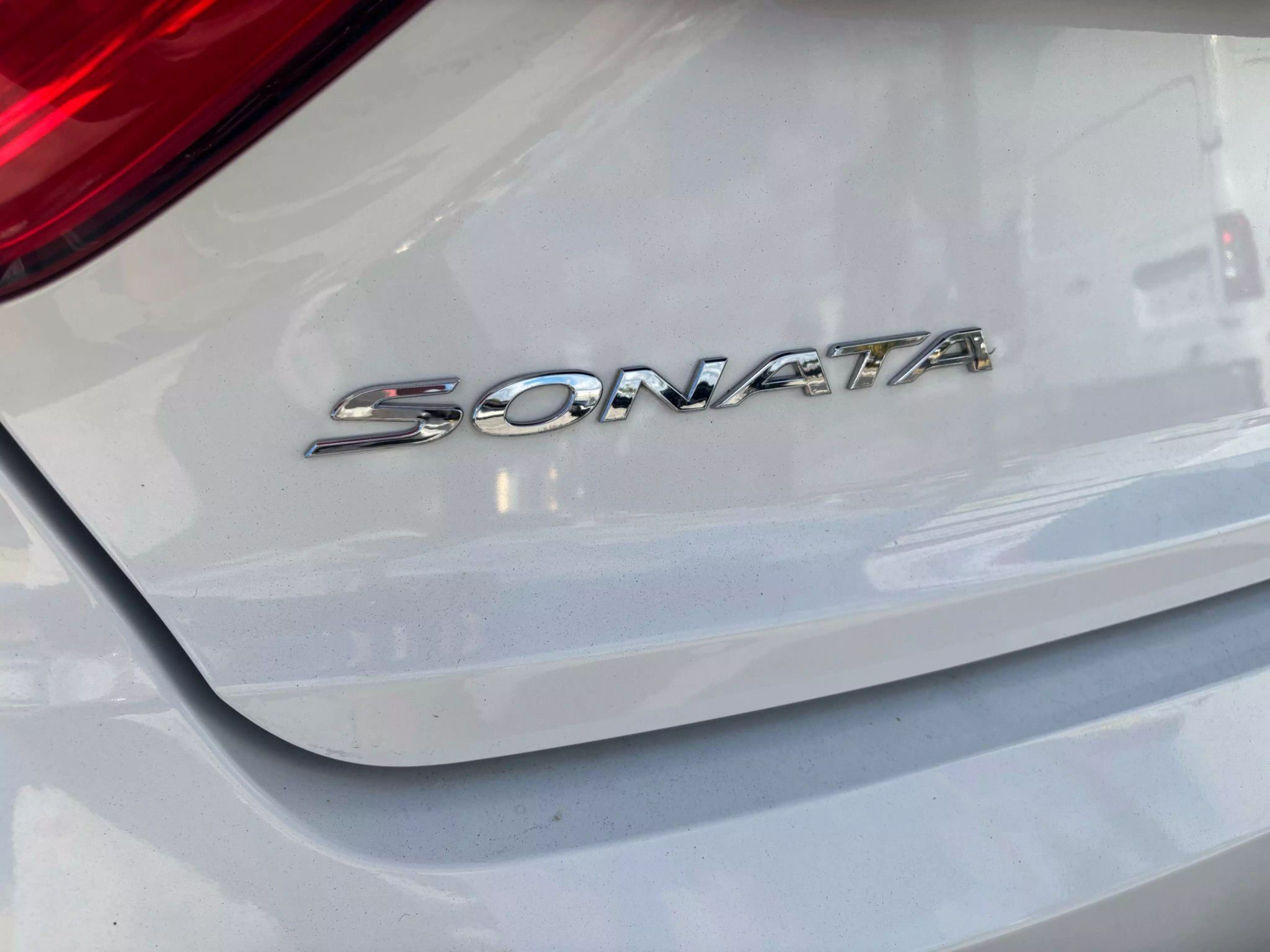 2015 Hyundai Sonata Limited Sedan 4D