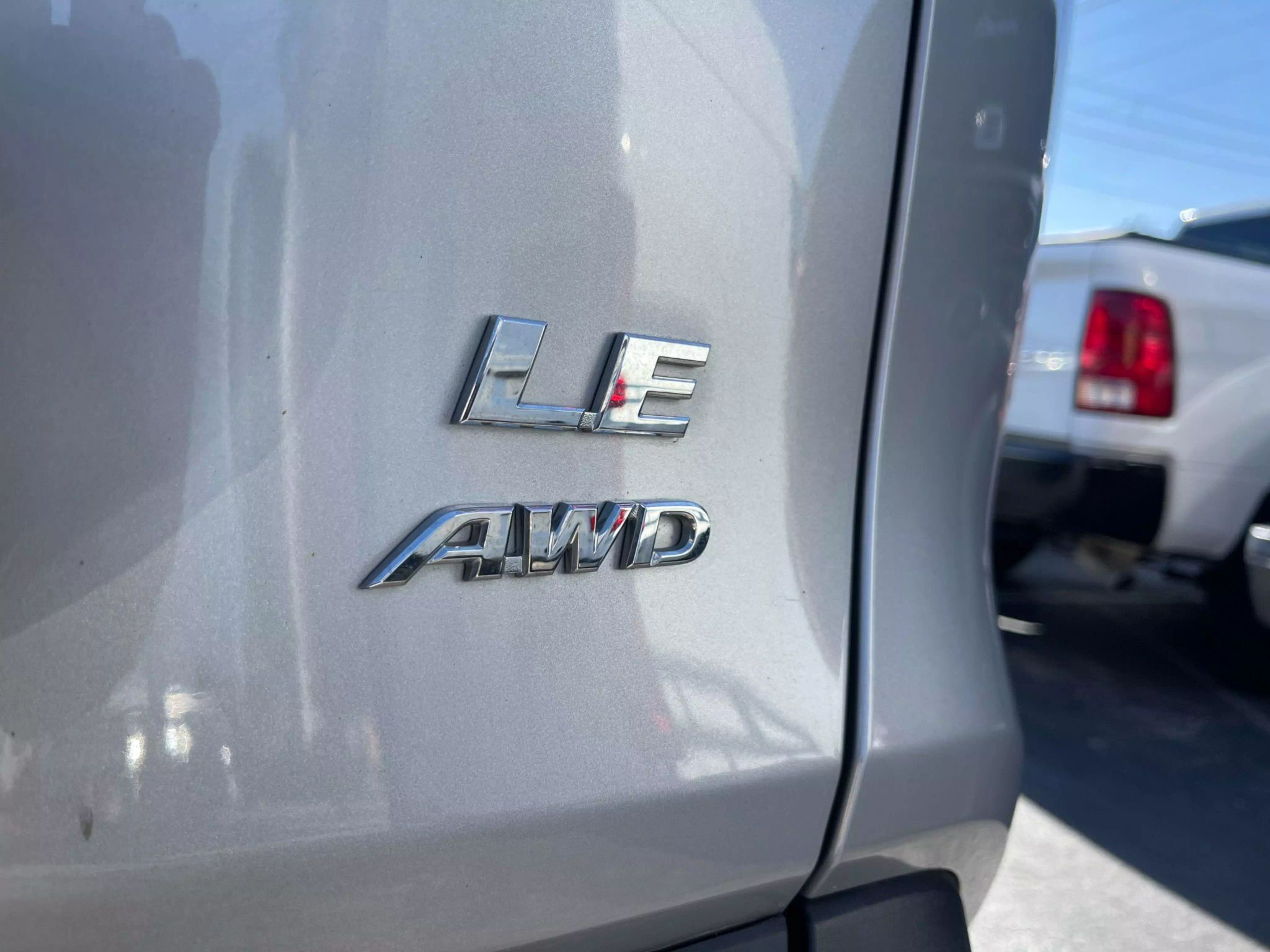 2020 Toyota RAV4 LE Sport Utility 4D