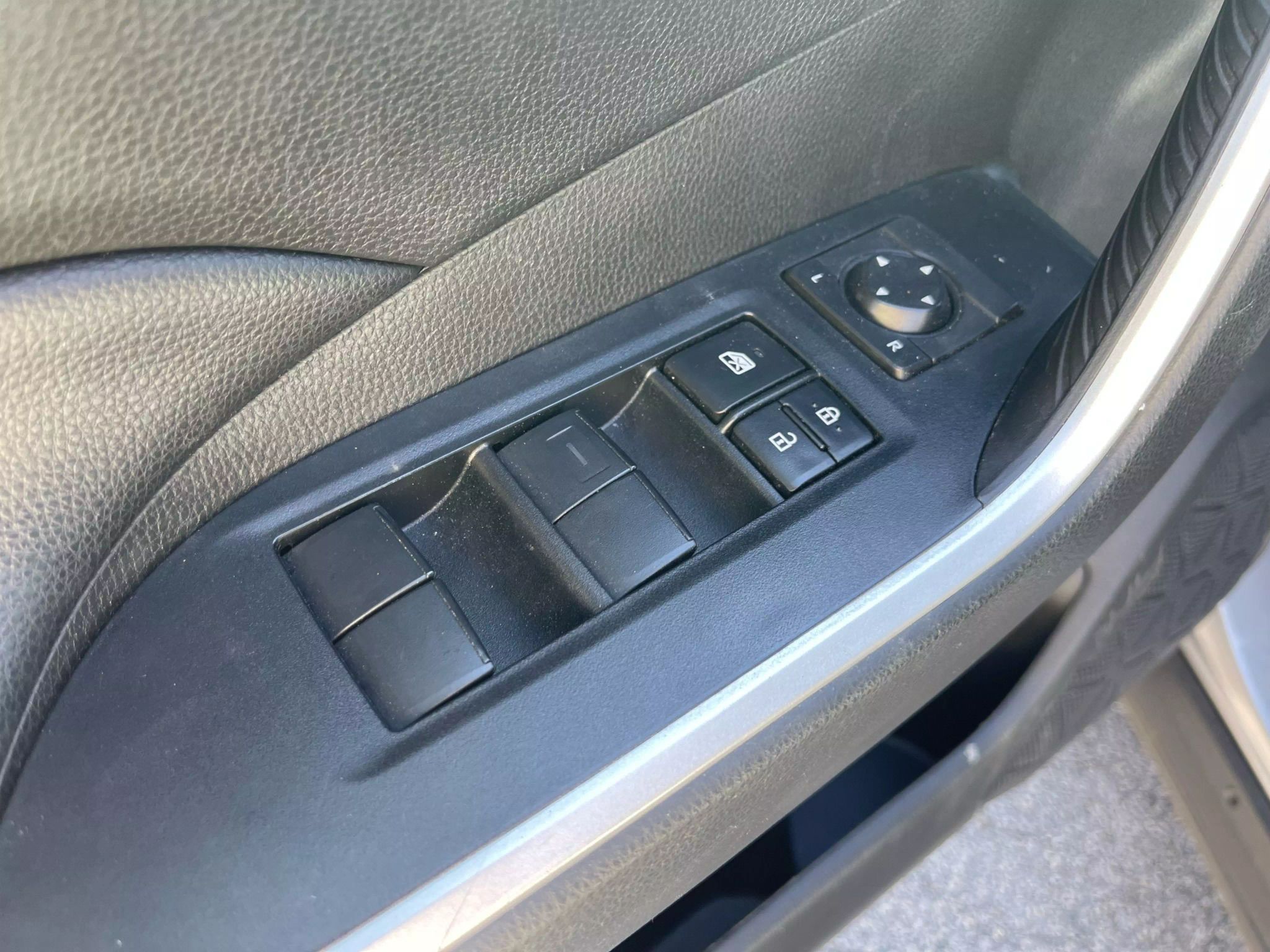 2020 Toyota RAV4 LE Sport Utility 4D