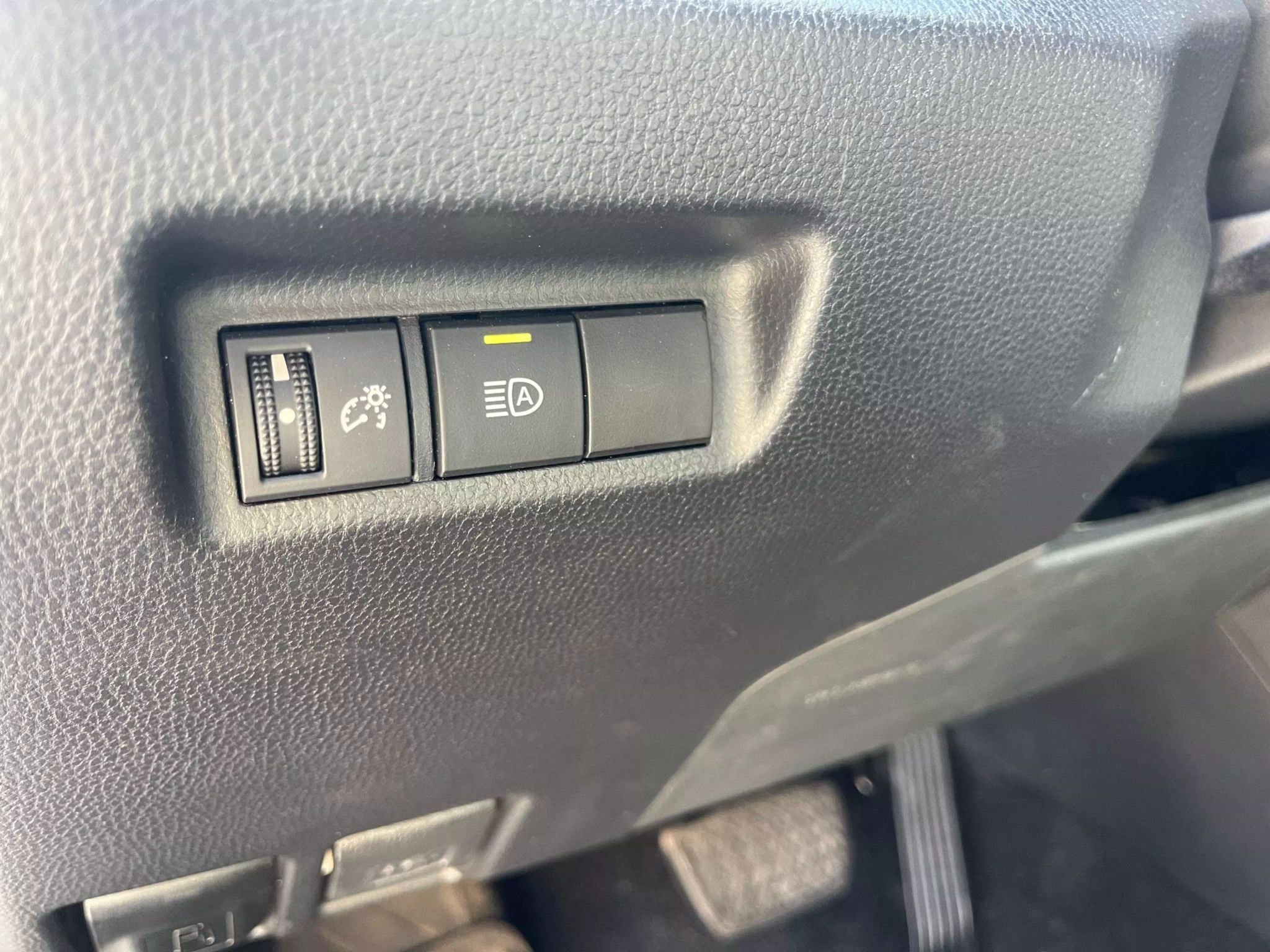 2020 Toyota RAV4 LE Sport Utility 4D