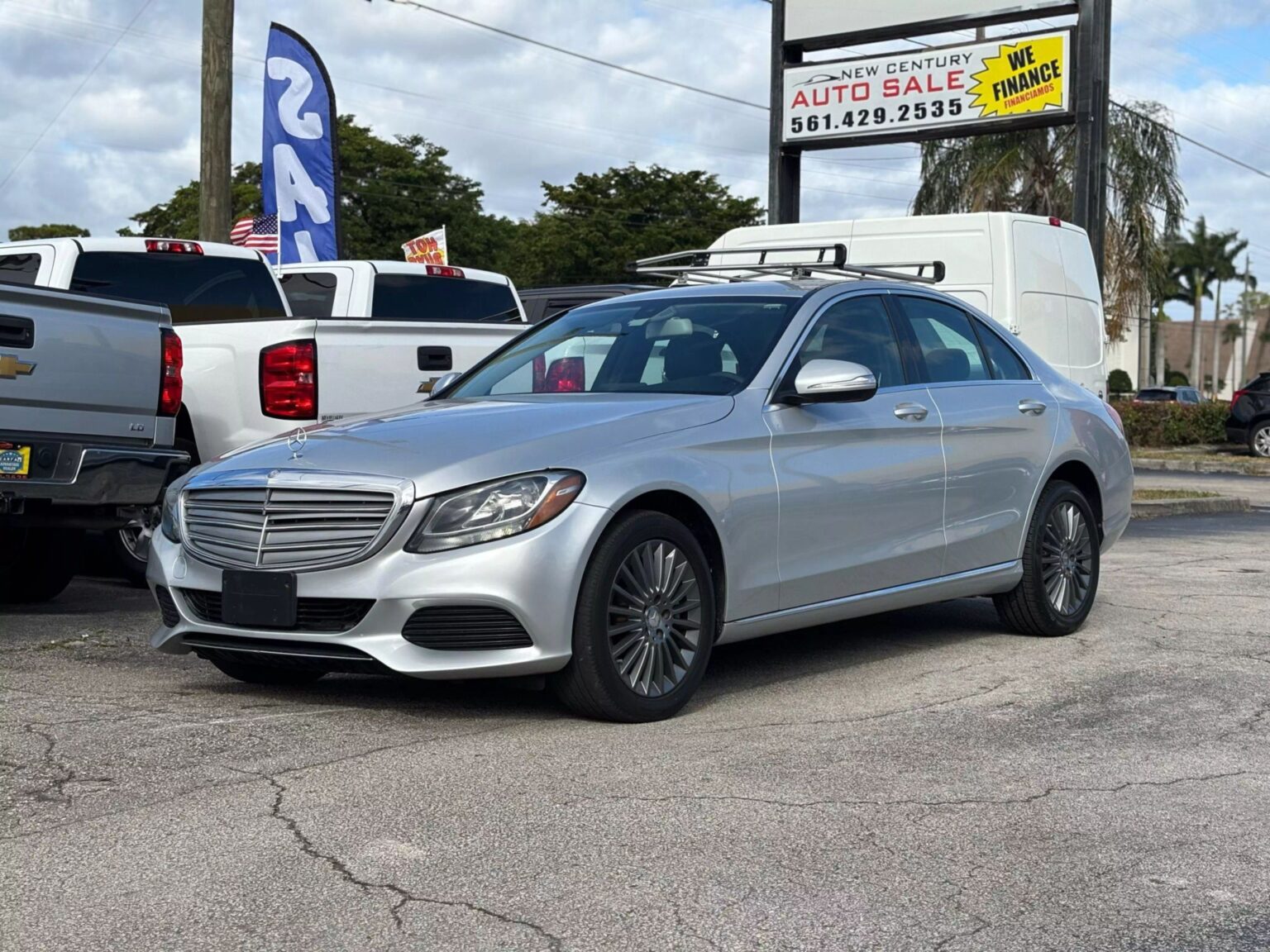 2015 Mercedes-Benz C-Class C 300 4MATIC Sedan 4D