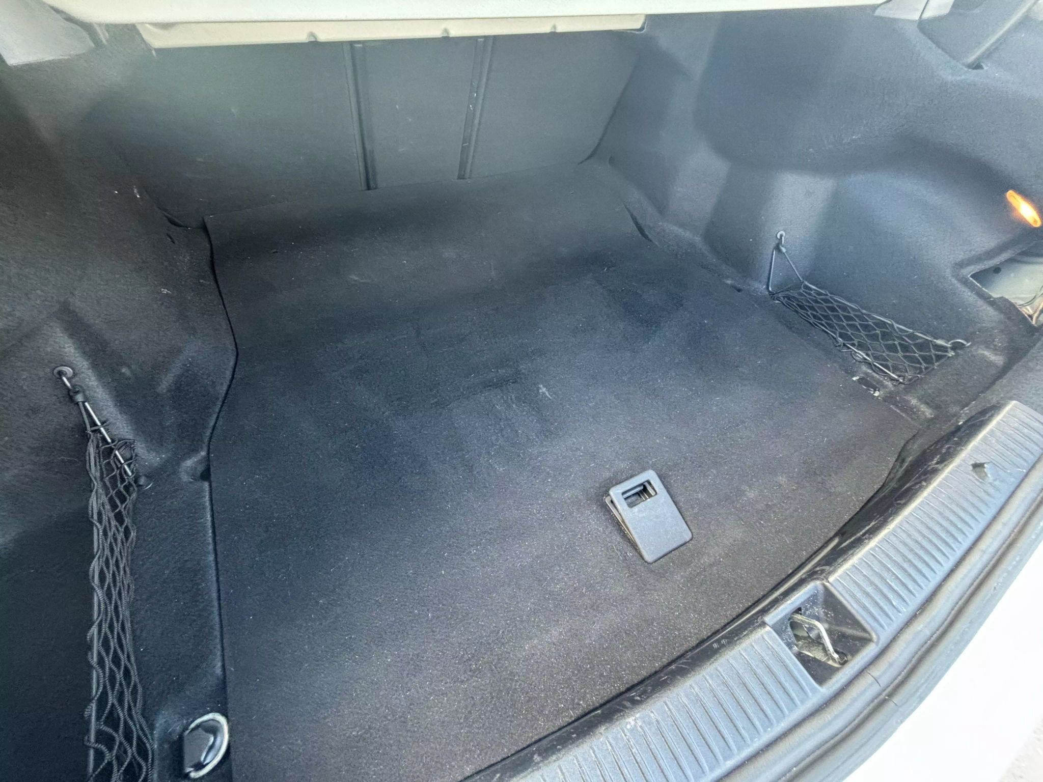 2015 Mercedes-Benz C-Class C 300 4MATIC Sedan 4D