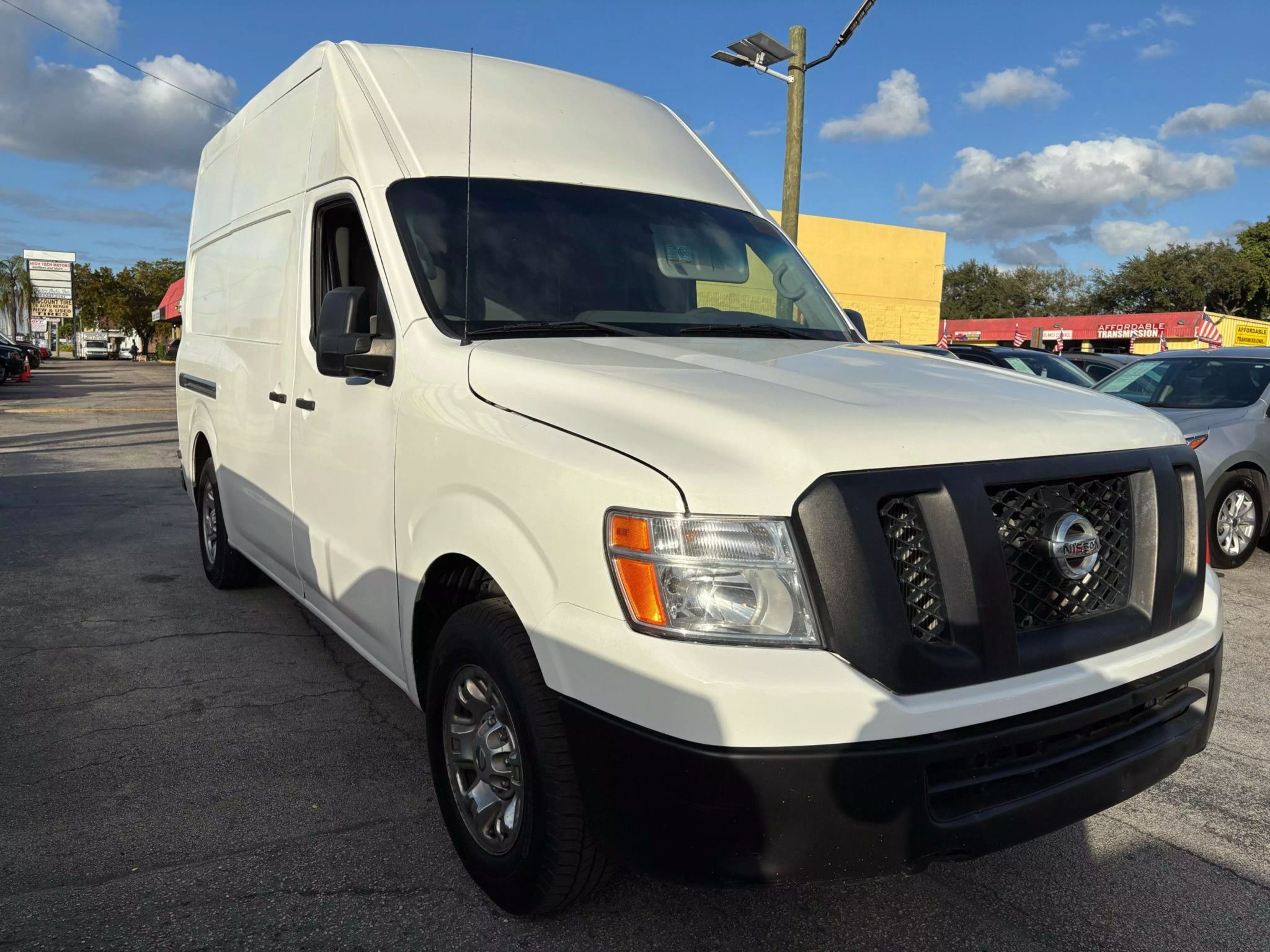2019 Nissan NV2500 HD Cargo SV Van 3D