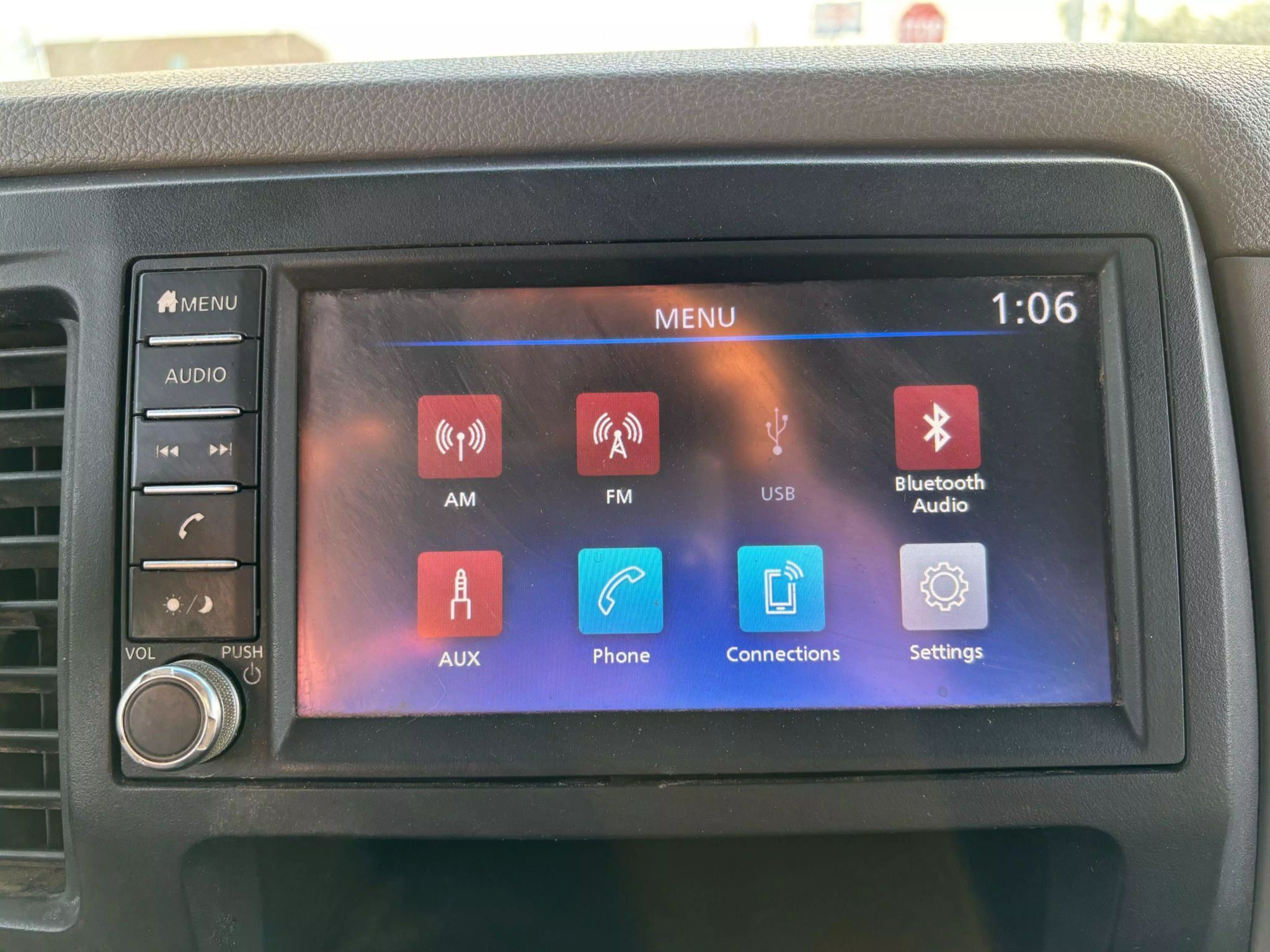 2019 Nissan NV2500 HD Cargo SV Van 3D