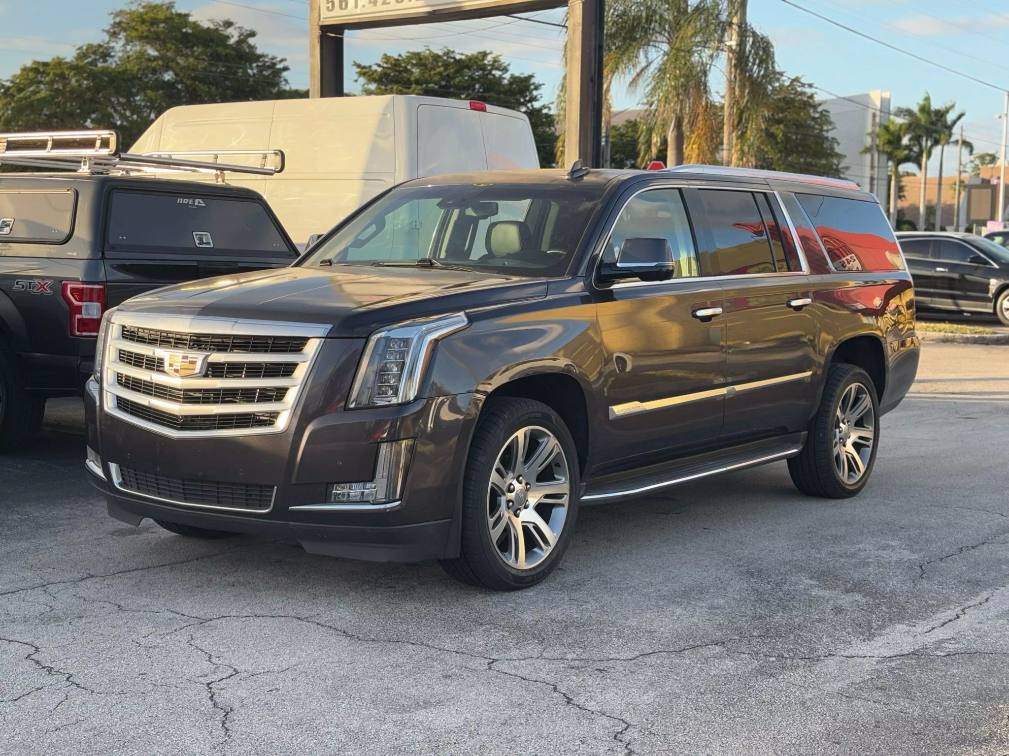 2016 Cadillac Escalade ESV Luxury Sport Utility 4D