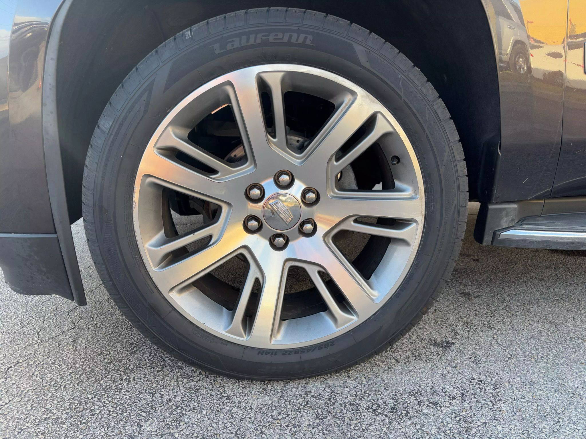 2016 Cadillac Escalade ESV Luxury Sport Utility 4D