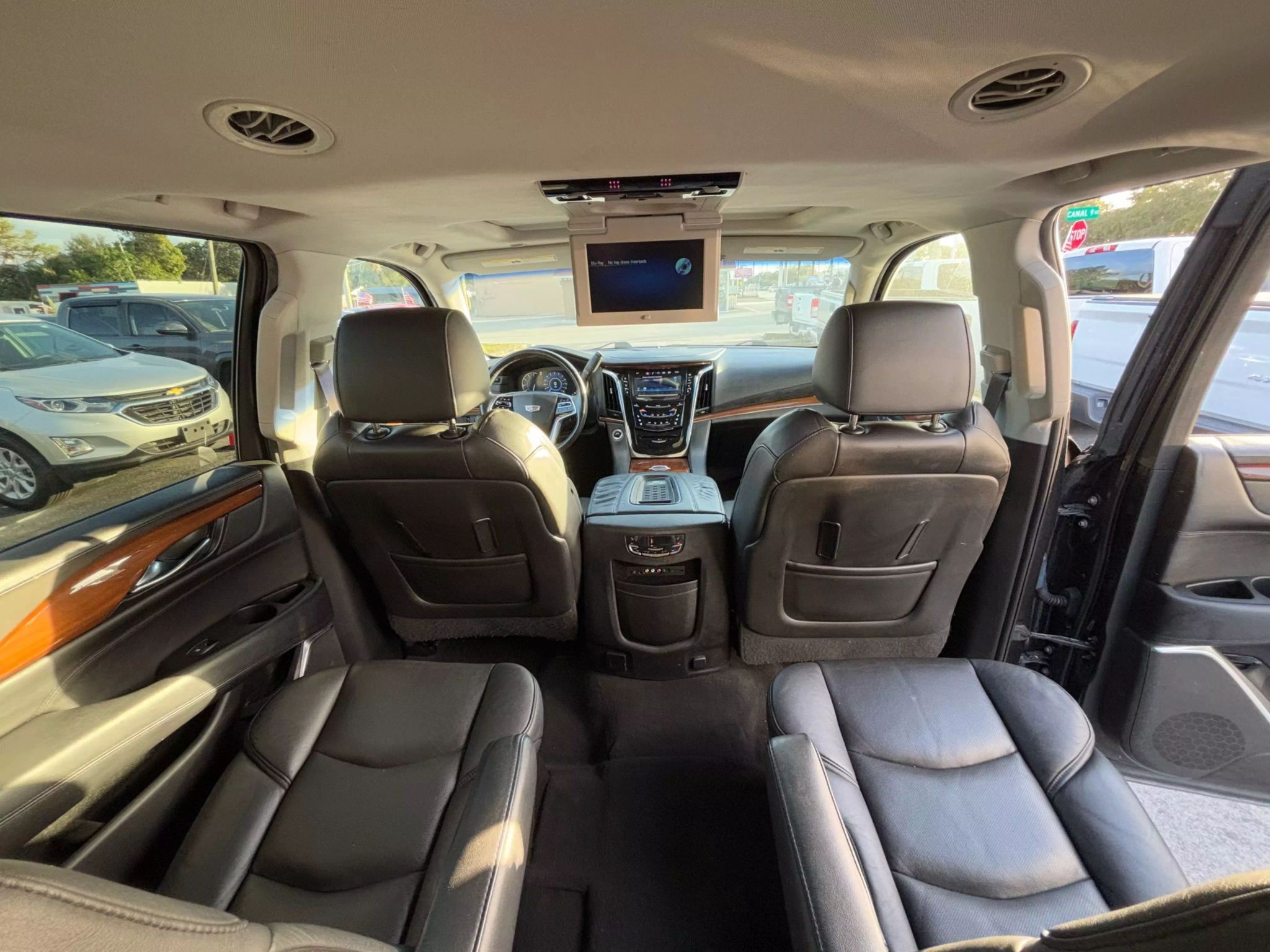 2016 Cadillac Escalade ESV Luxury Sport Utility 4D