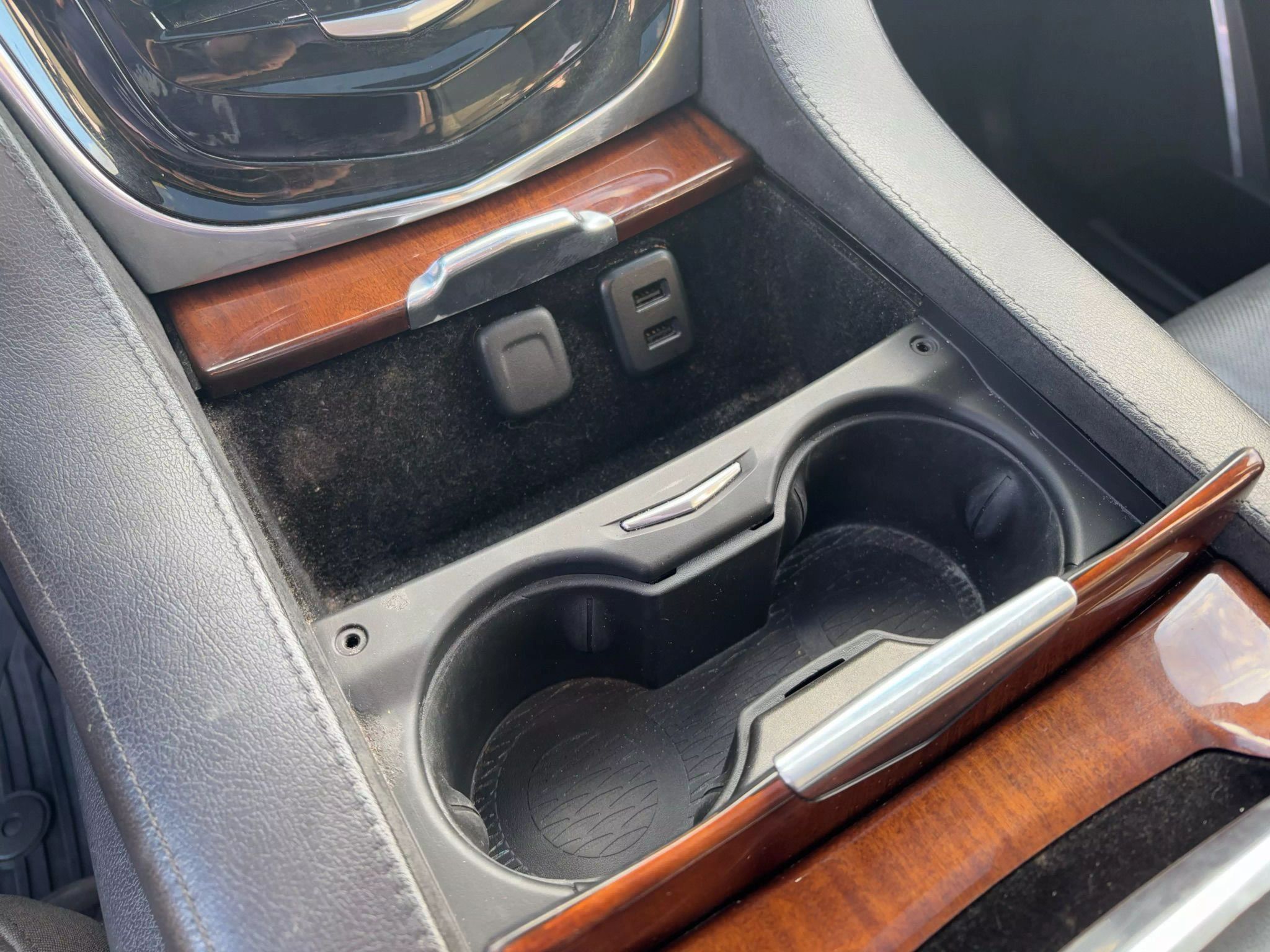 2016 Cadillac Escalade ESV Luxury Sport Utility 4D