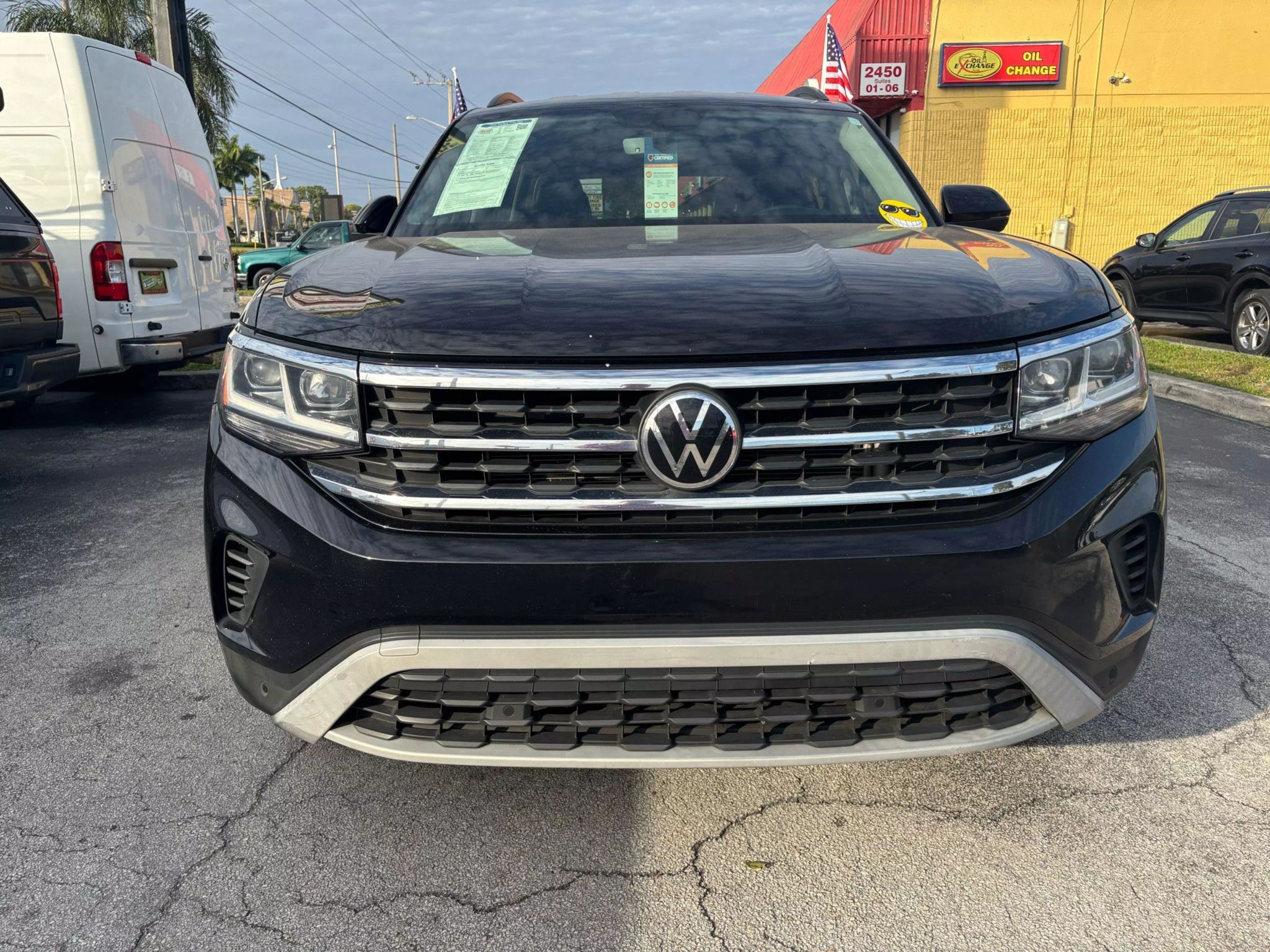2022 Volkswagen Atlas SE w/Tech Pkg Sport Utility 4D