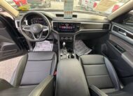 2022 Volkswagen Atlas SE w/Tech Pkg Sport Utility 4D