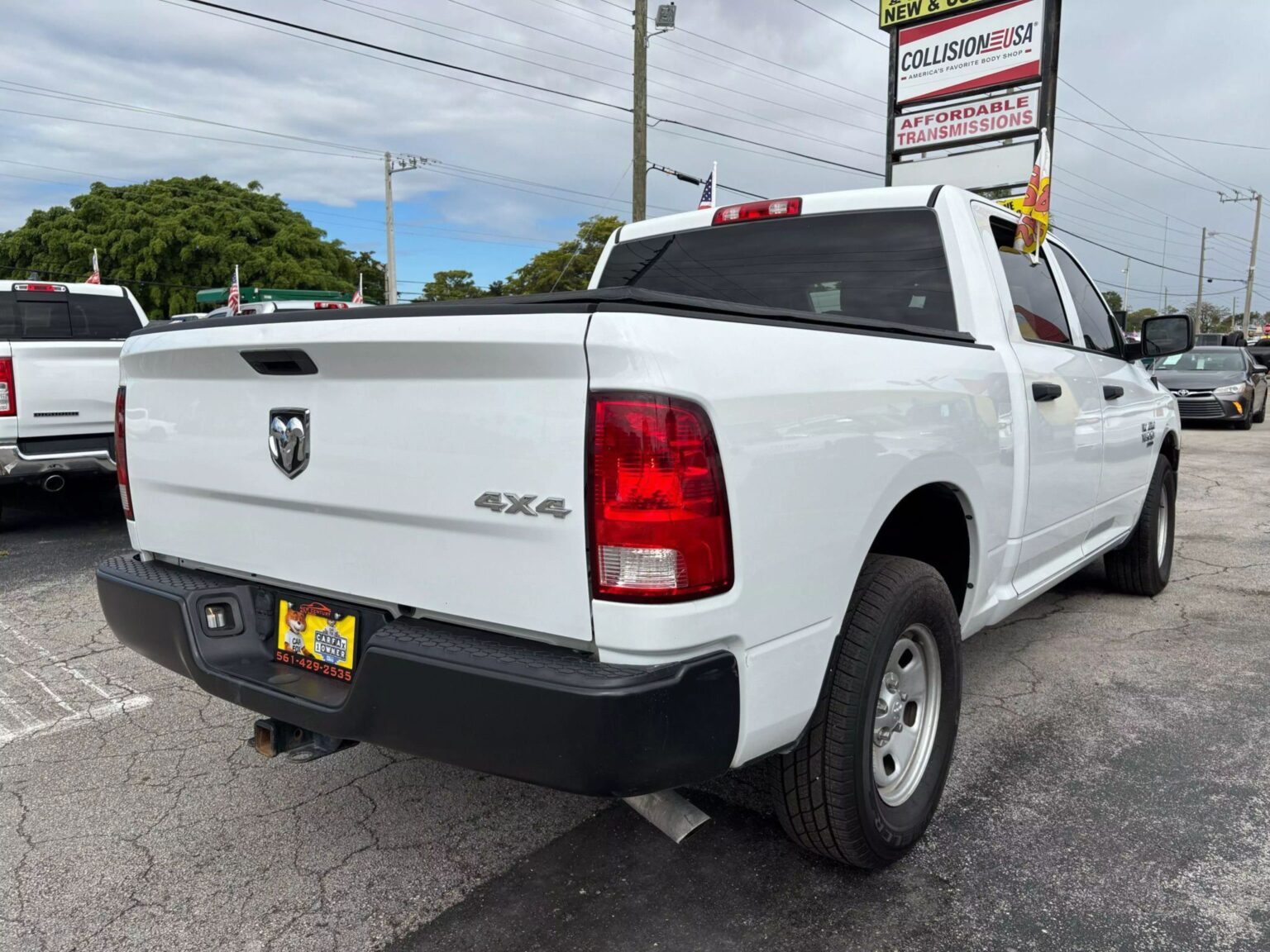 2022 Ram 1500 Classic Crew Cab Tradesman Pickup 4D 5 1/2 ft