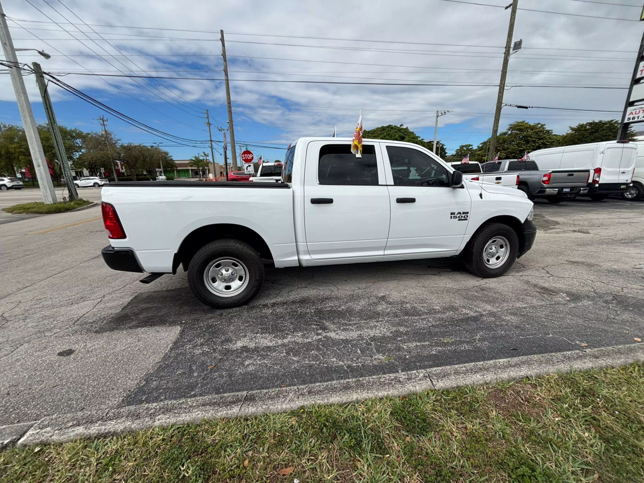 2022 Ram 1500 Classic Crew Cab Tradesman Pickup 4D 5 1/2 ft