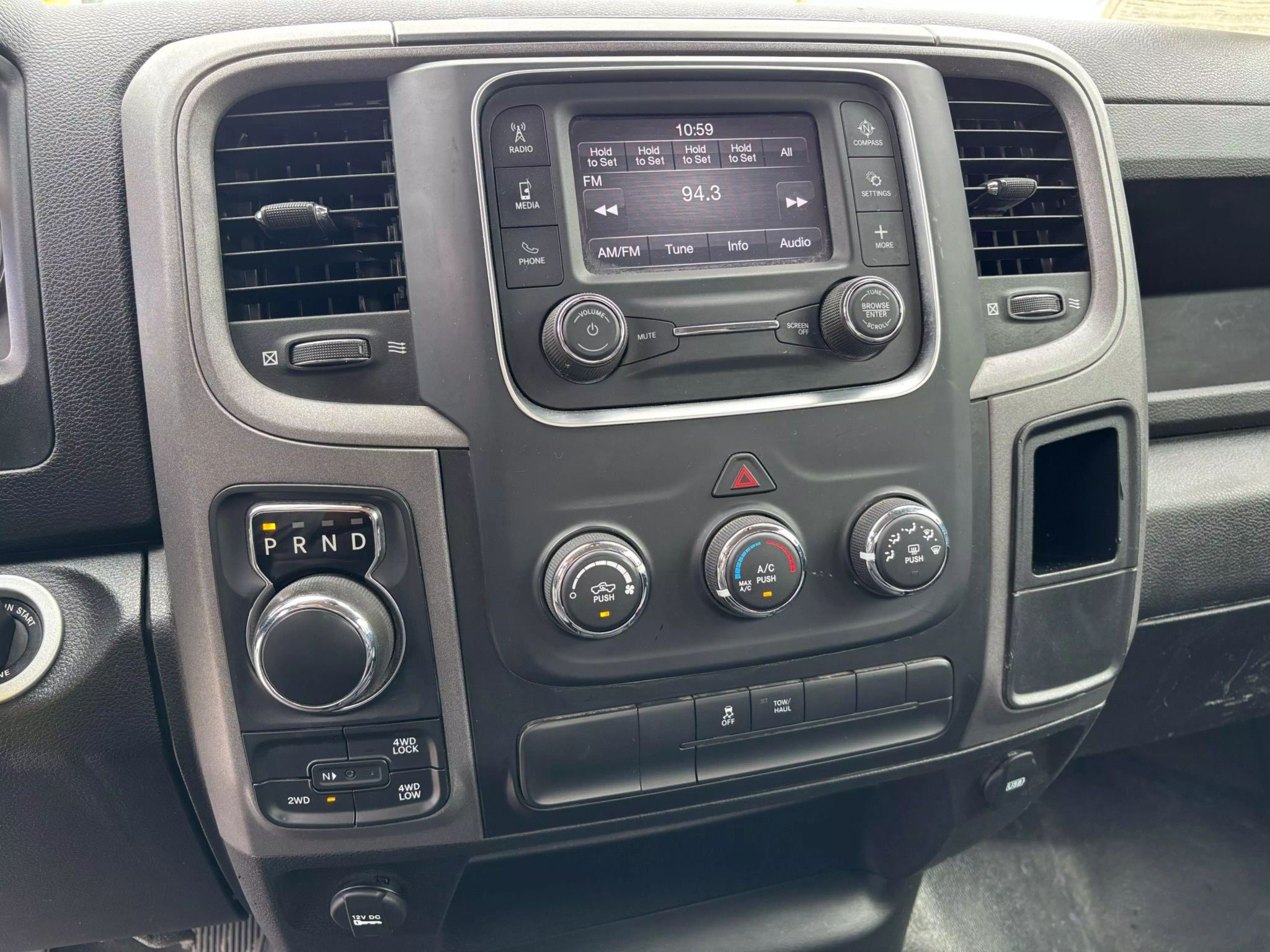 2022 Ram 1500 Classic Crew Cab Tradesman Pickup 4D 5 1/2 ft