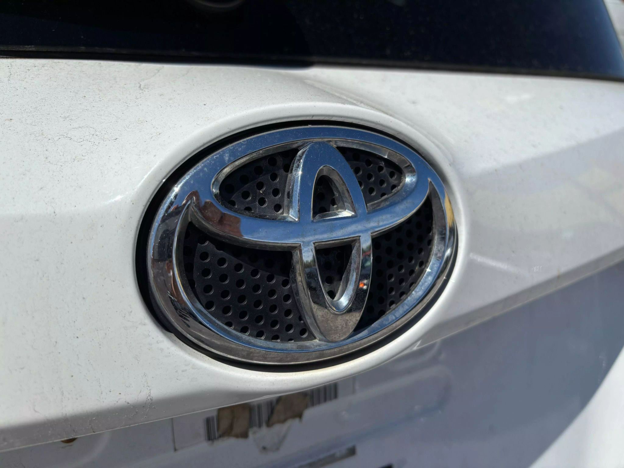 2016 Toyota RAV4 XLE Sport Utility 4D