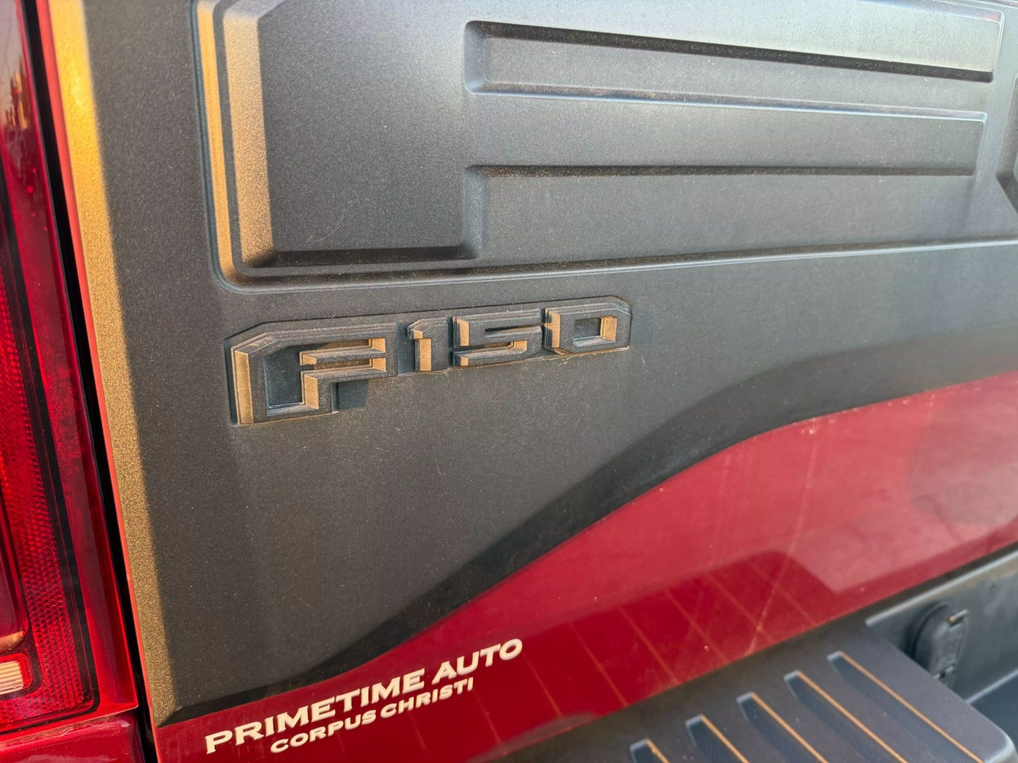 2018 Ford F150 SuperCrew Cab Raptor Pickup 4D 5 1/2 ft