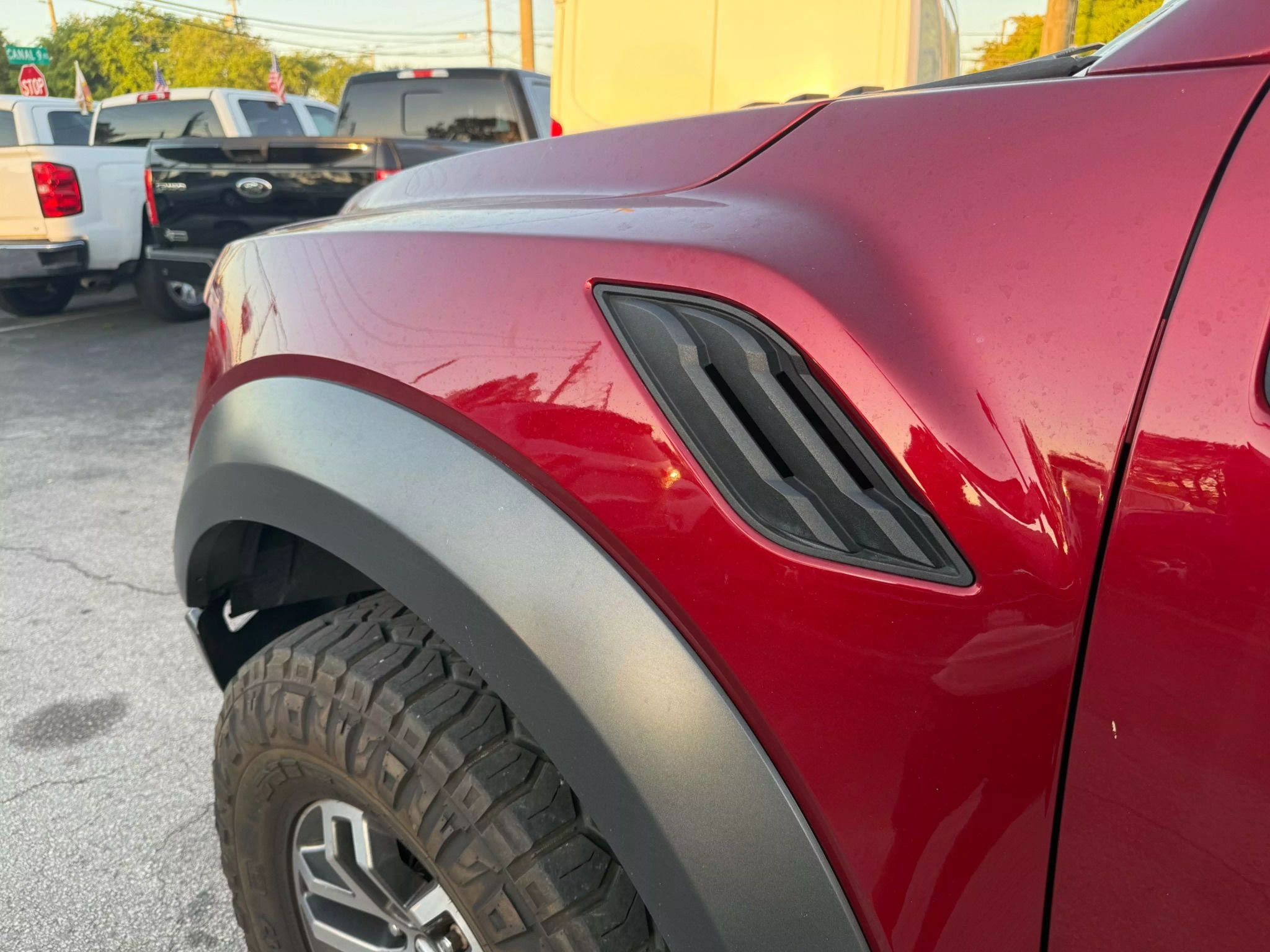 2018 Ford F150 SuperCrew Cab Raptor Pickup 4D 5 1/2 ft