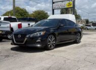 2020 Nissan Altima 2.5 SR Sedan 4D