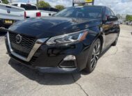 2020 Nissan Altima 2.5 SR Sedan 4D