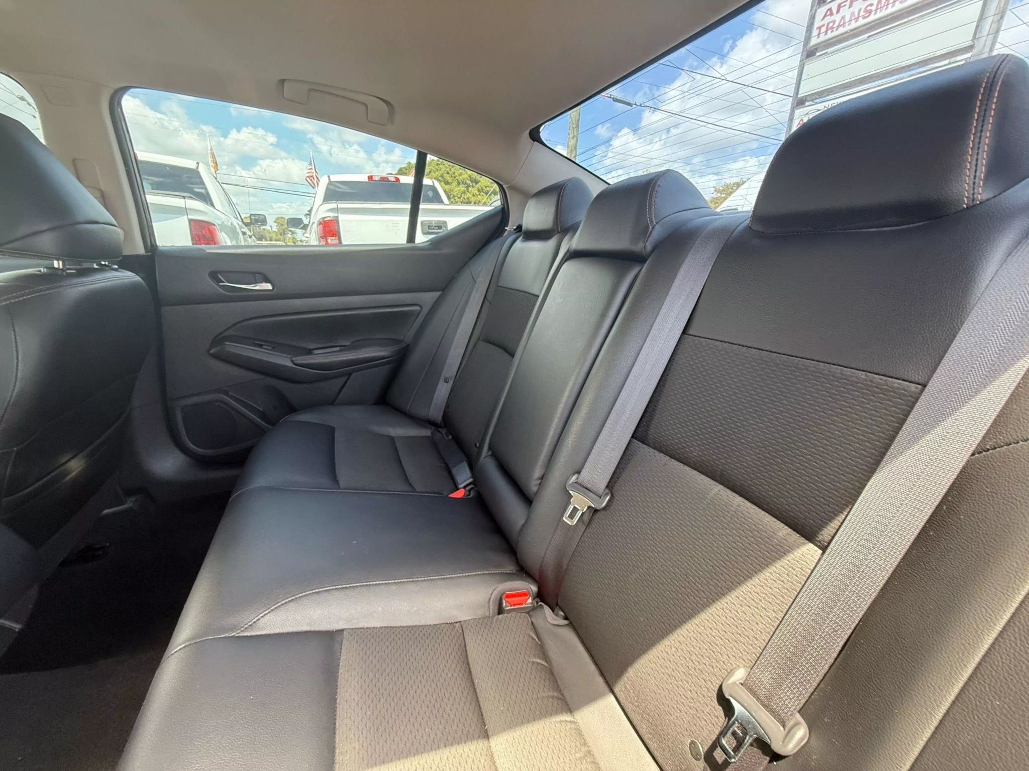 2020 Nissan Altima 2.5 SR Sedan 4D