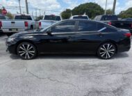 2020 Nissan Altima 2.5 SR Sedan 4D