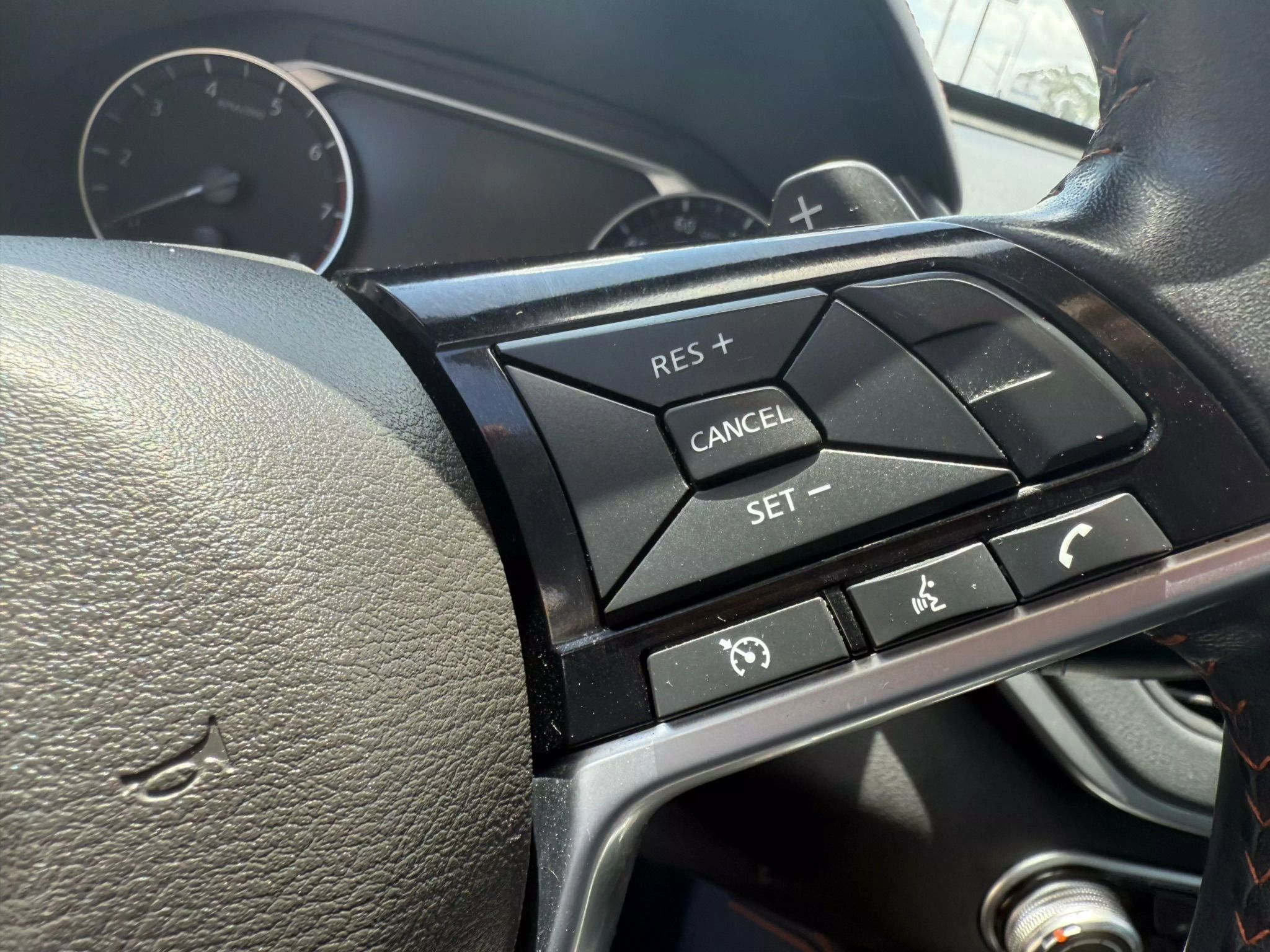 2020 Nissan Altima 2.5 SR Sedan 4D