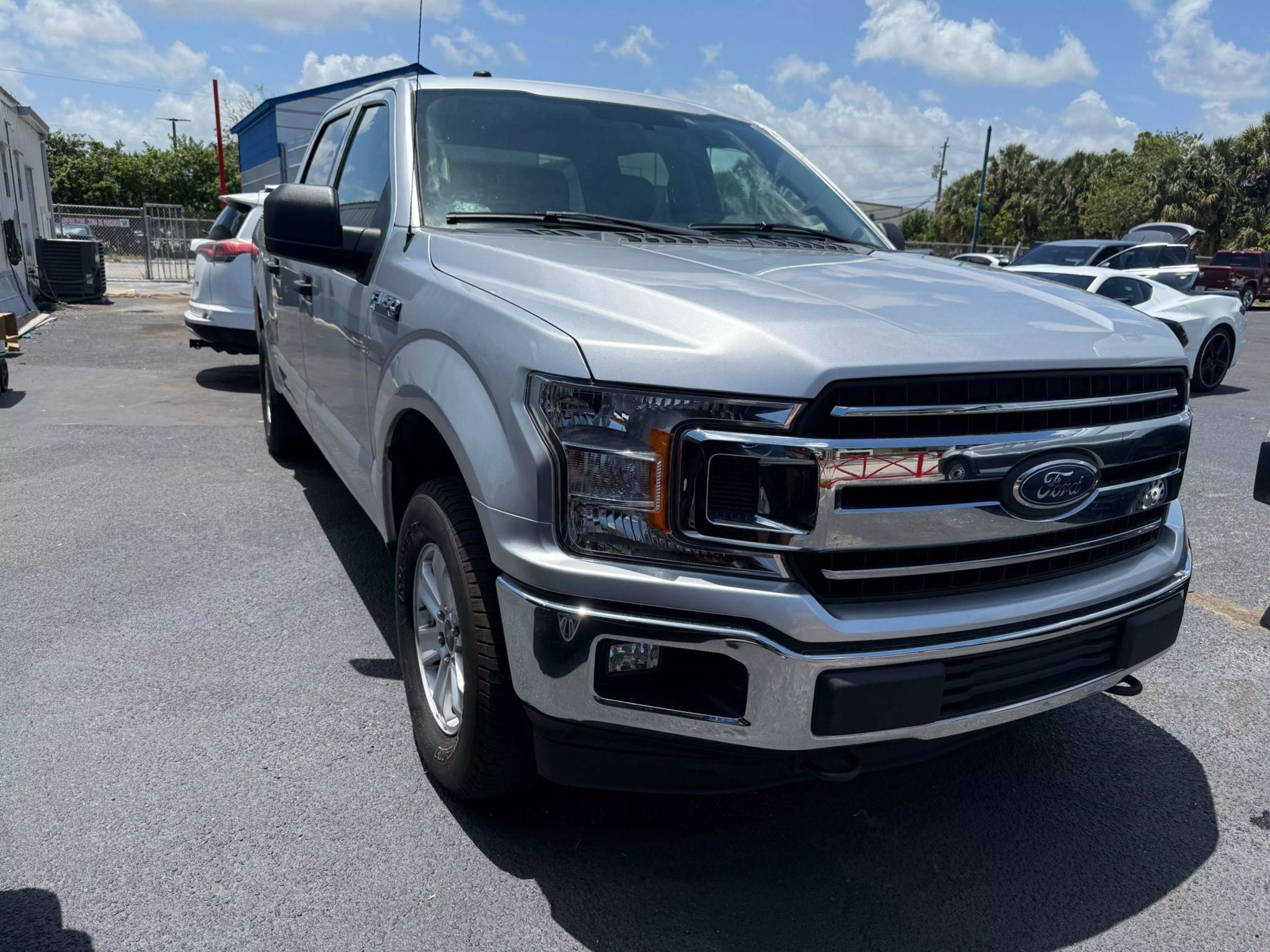 2018 Ford F150 SuperCrew Cab XLT Pickup 4D 5 1/2 ft