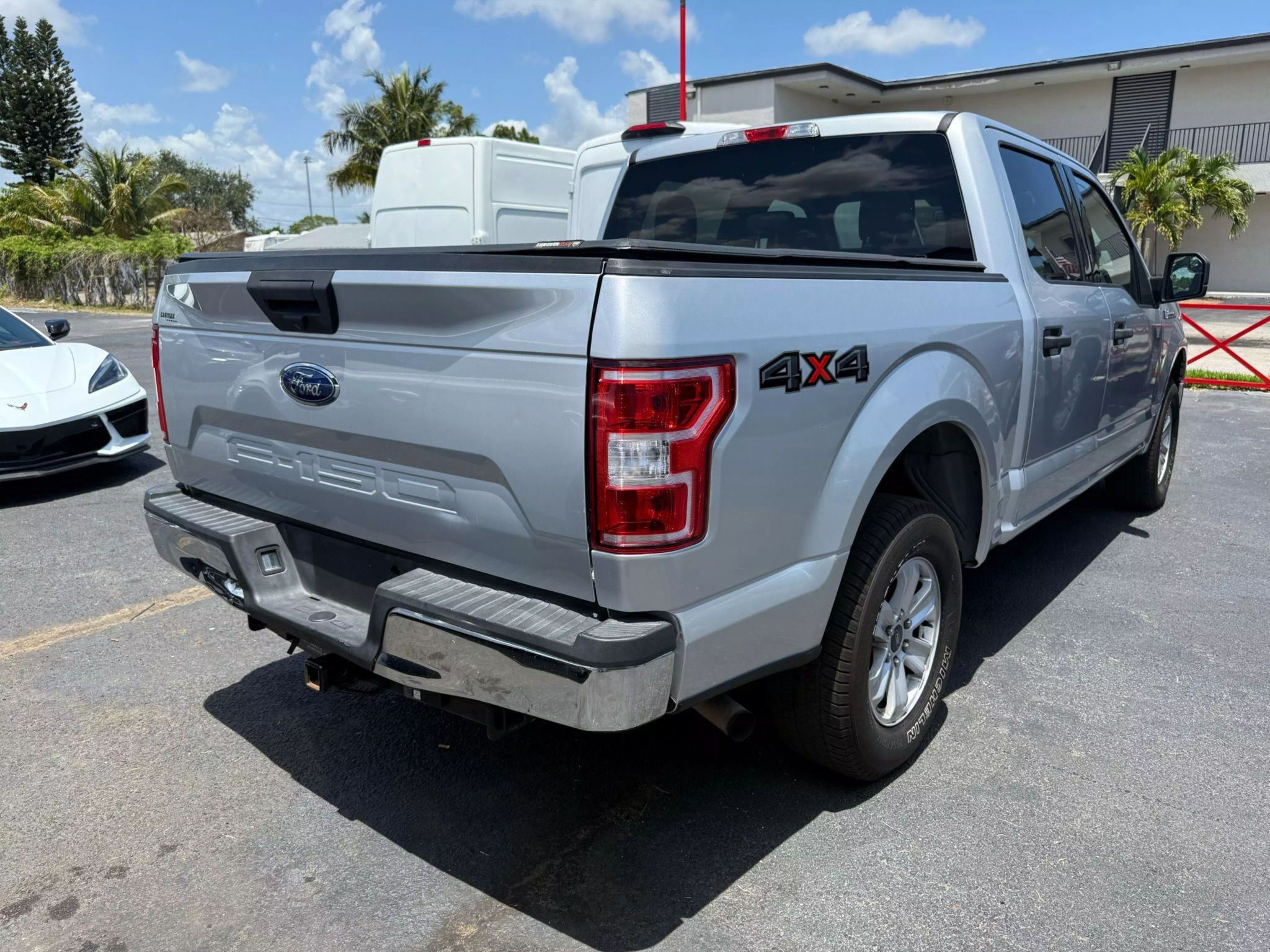 2018 Ford F150 SuperCrew Cab XLT Pickup 4D 5 1/2 ft