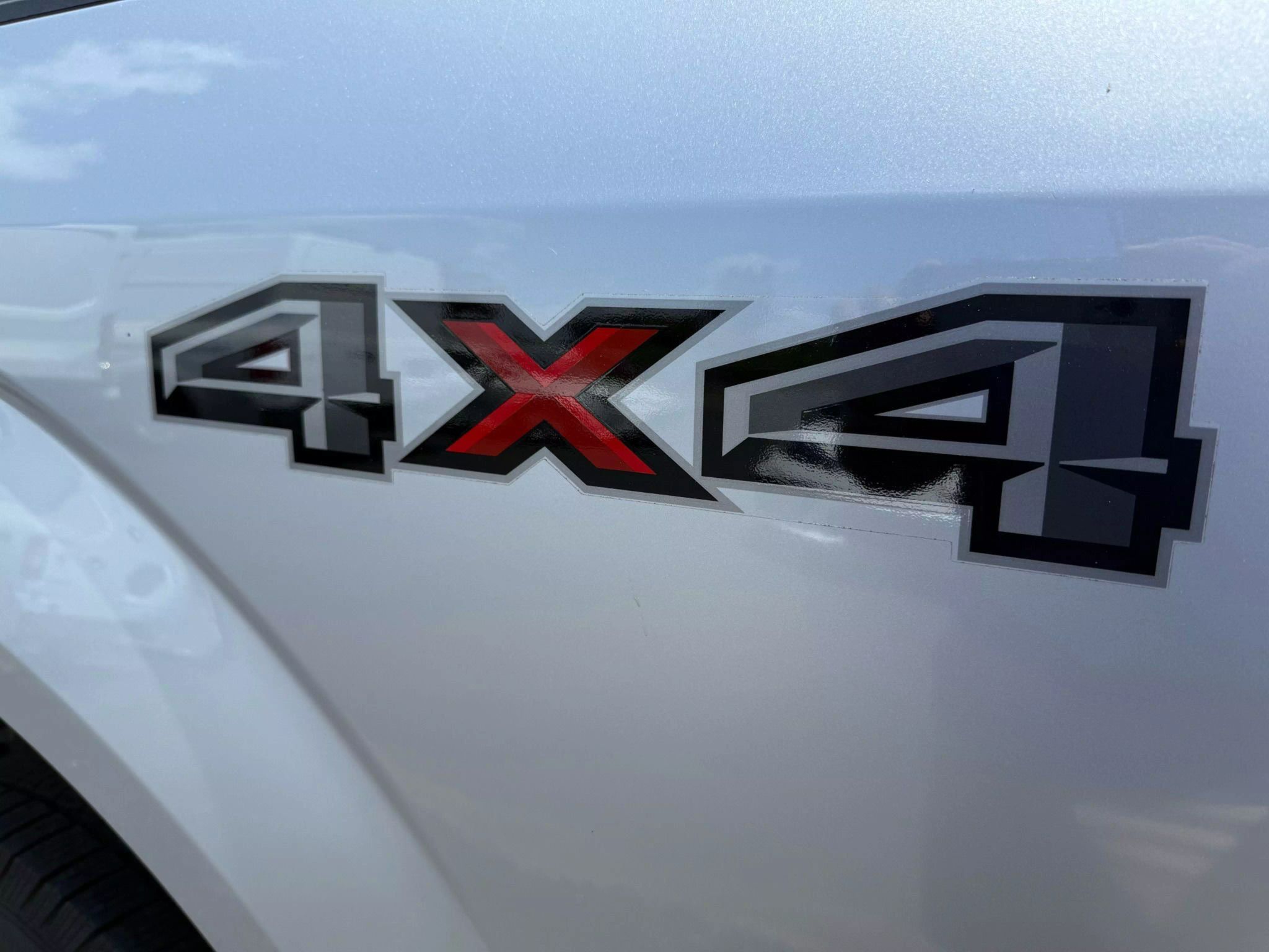 2018 Ford F150 SuperCrew Cab XLT Pickup 4D 5 1/2 ft