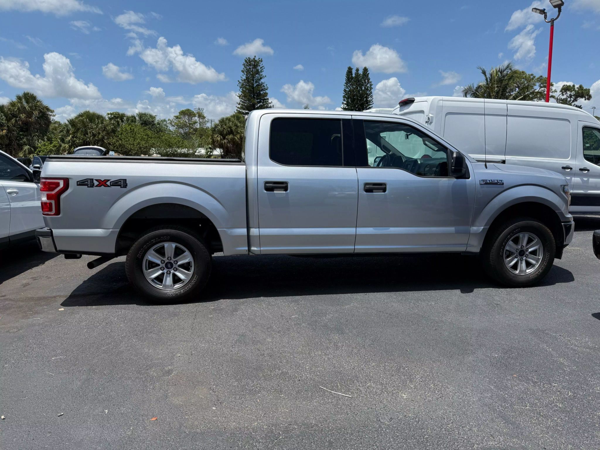 2018 Ford F150 SuperCrew Cab XLT Pickup 4D 5 1/2 ft