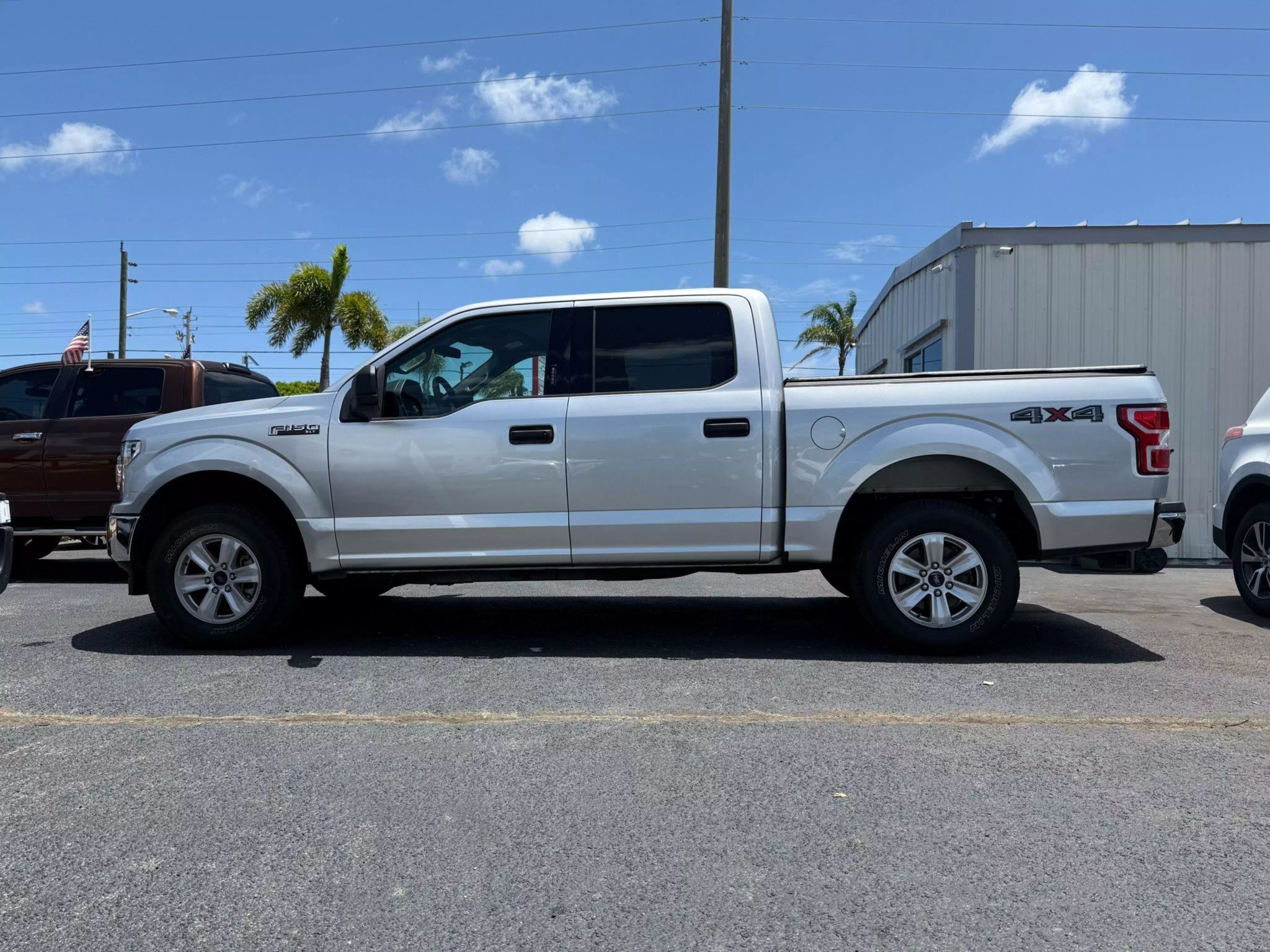 2018 Ford F150 SuperCrew Cab XLT Pickup 4D 5 1/2 ft