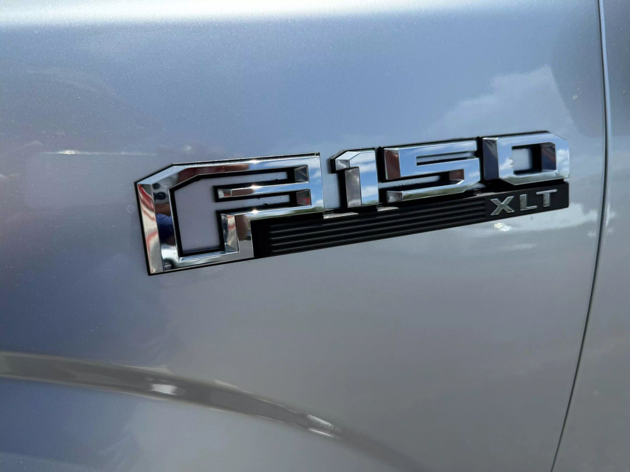 2018 Ford F150 SuperCrew Cab XLT Pickup 4D 5 1/2 ft