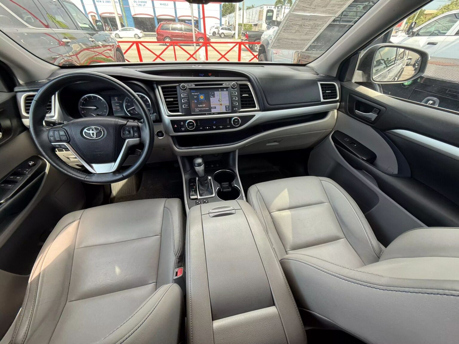2016 Toyota Highlander XLE Sport Utility 4D