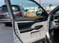 2016 Toyota Highlander XLE Sport Utility 4D