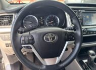 2016 Toyota Highlander XLE Sport Utility 4D