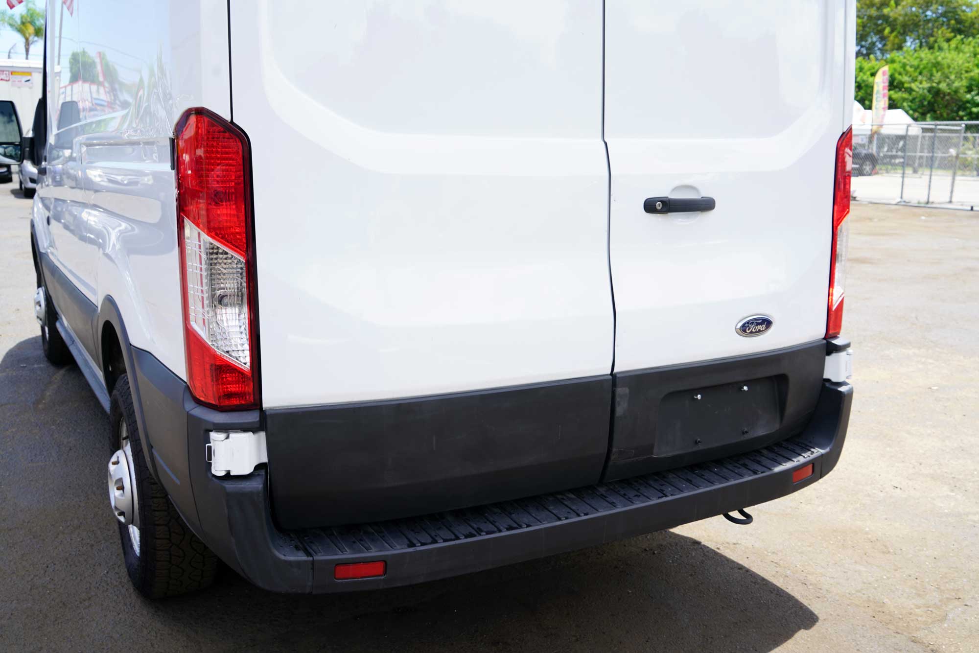 2022 Ford Transit 250 Cargo Van Medium Roof w/RWB Van 3D