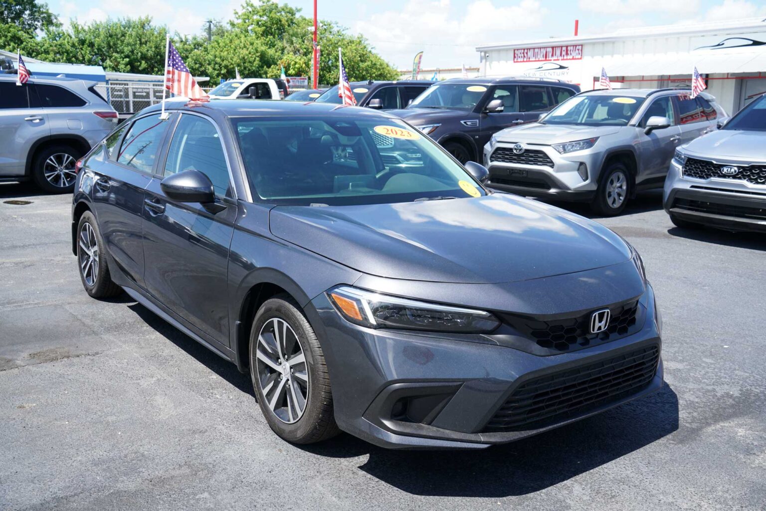 2023 Honda Civic LX Hatchback 4D