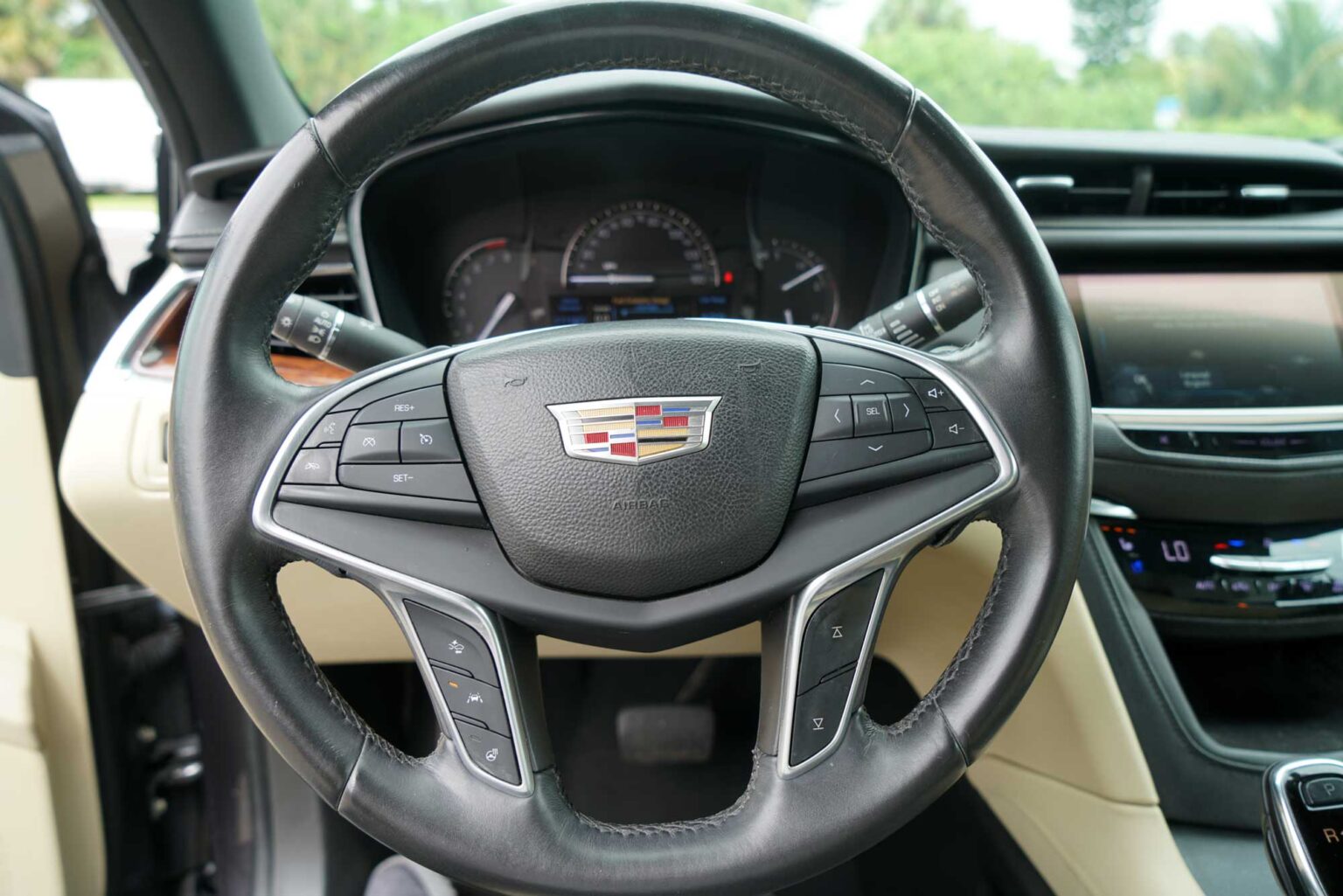2017 Cadillac XT5 Premium Luxury Sport Utility 4D