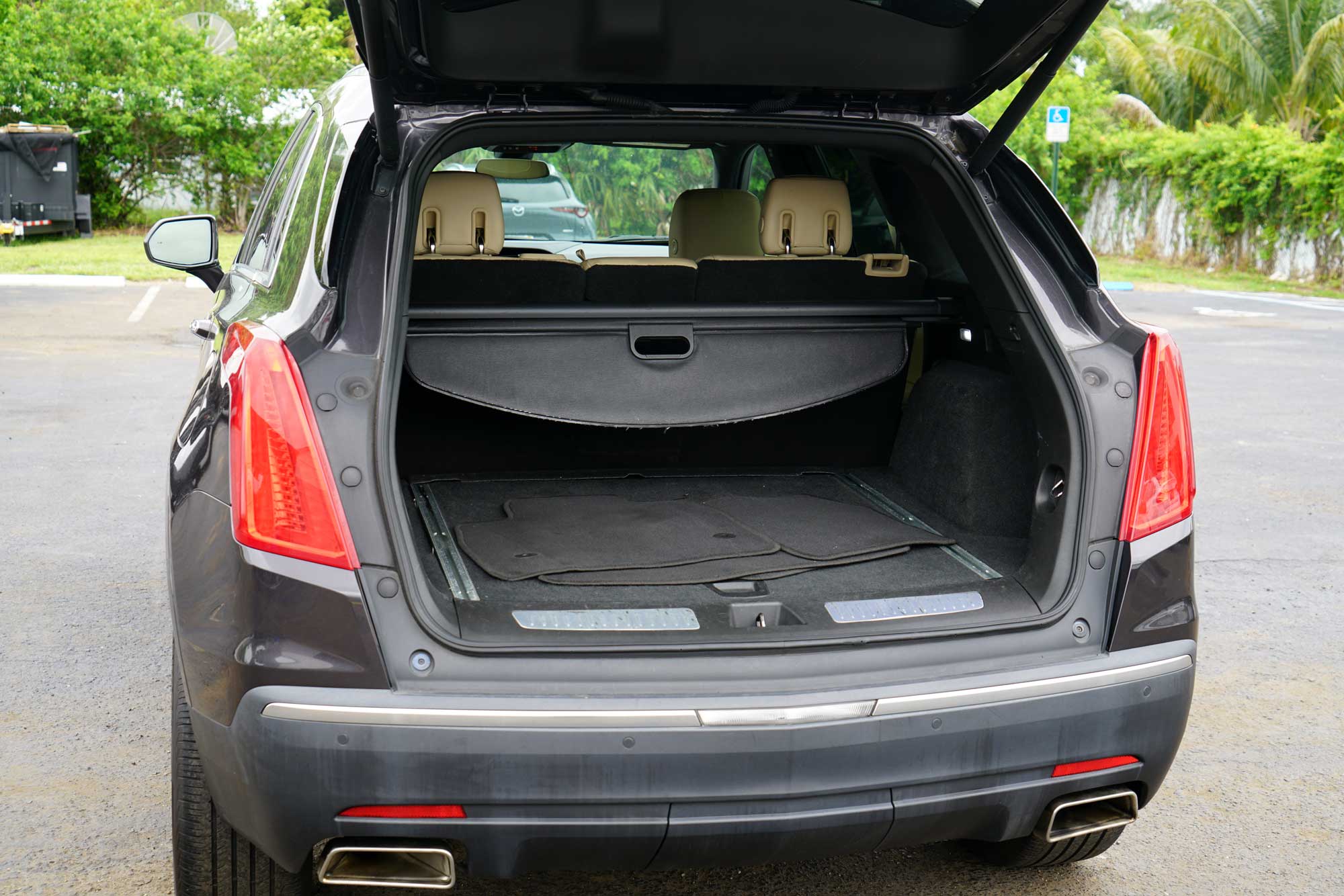 2017 Cadillac XT5 Premium Luxury Sport Utility 4D