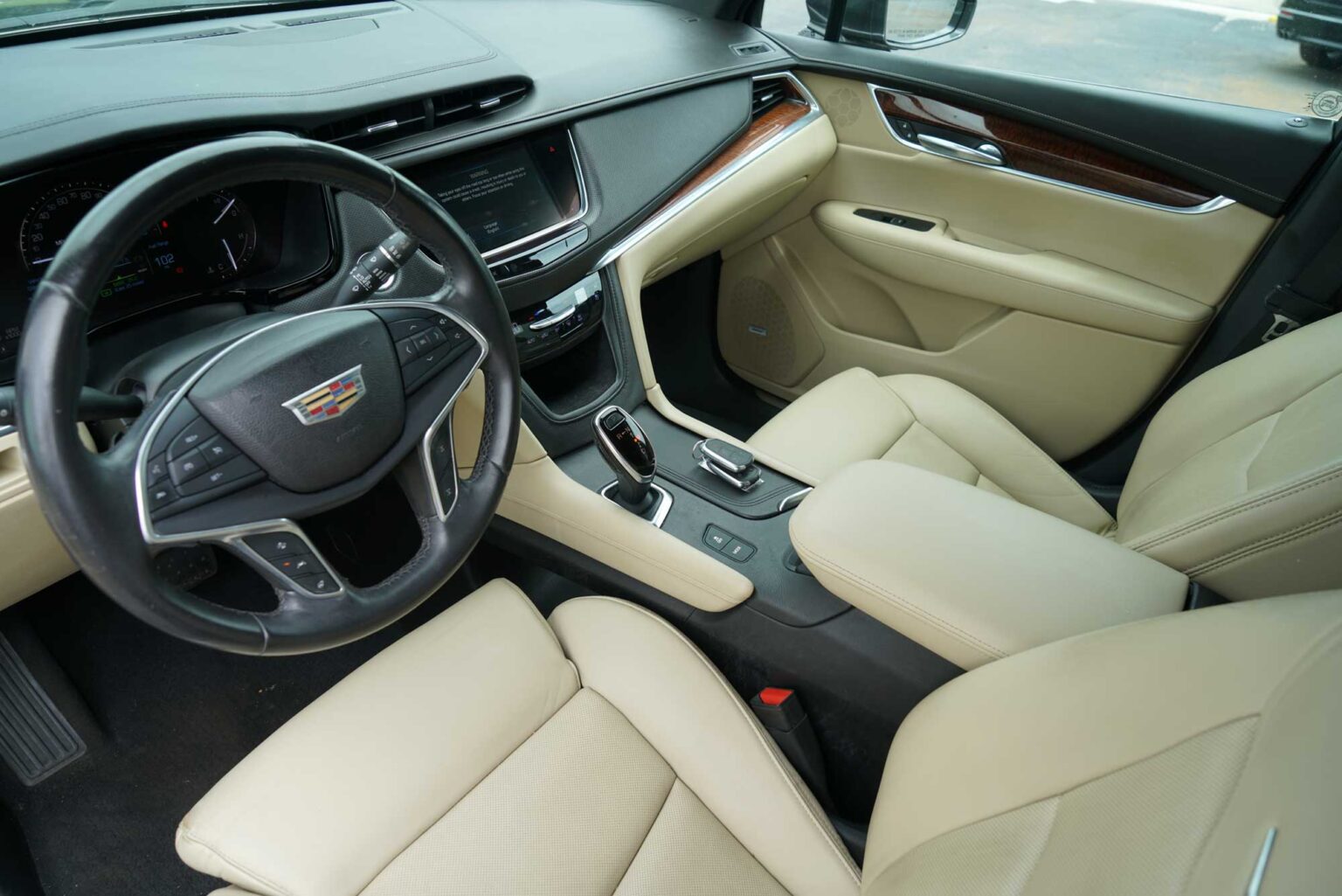 2017 Cadillac XT5 Premium Luxury Sport Utility 4D